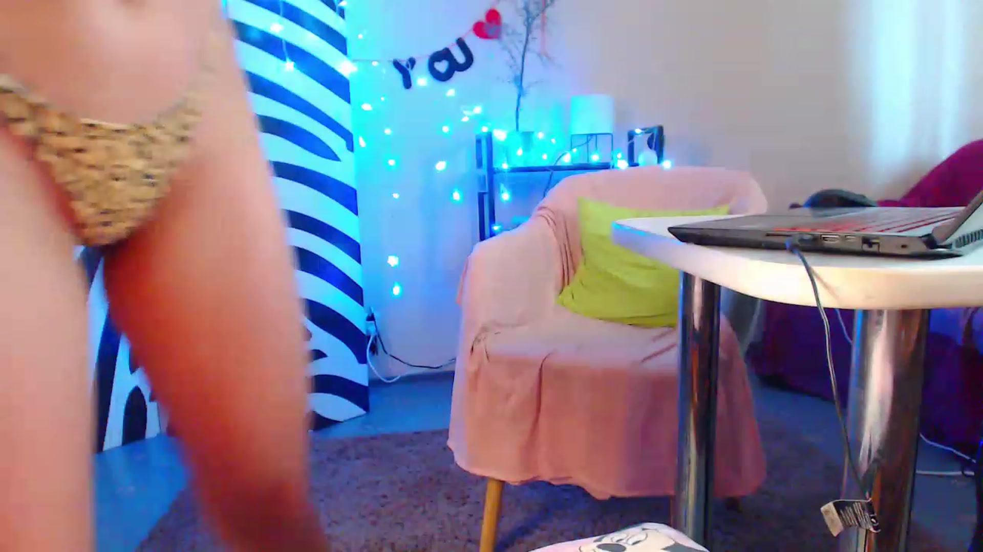 Gallery image thumbnail from HotAndSexyGi's myfreecams stream on, 03/29/2023, 12:25 image 12 of 20