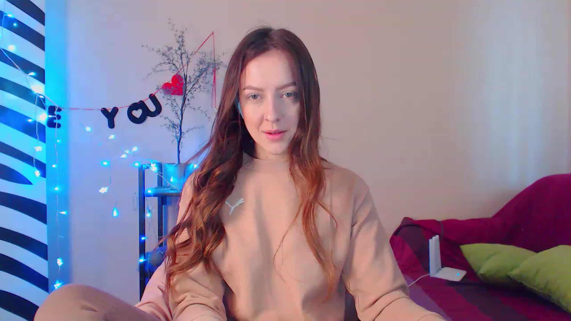 Gallery image thumbnail from HotAndSexyGi's myfreecams stream on, 04/05/2023, 10:51 image 8 of 20