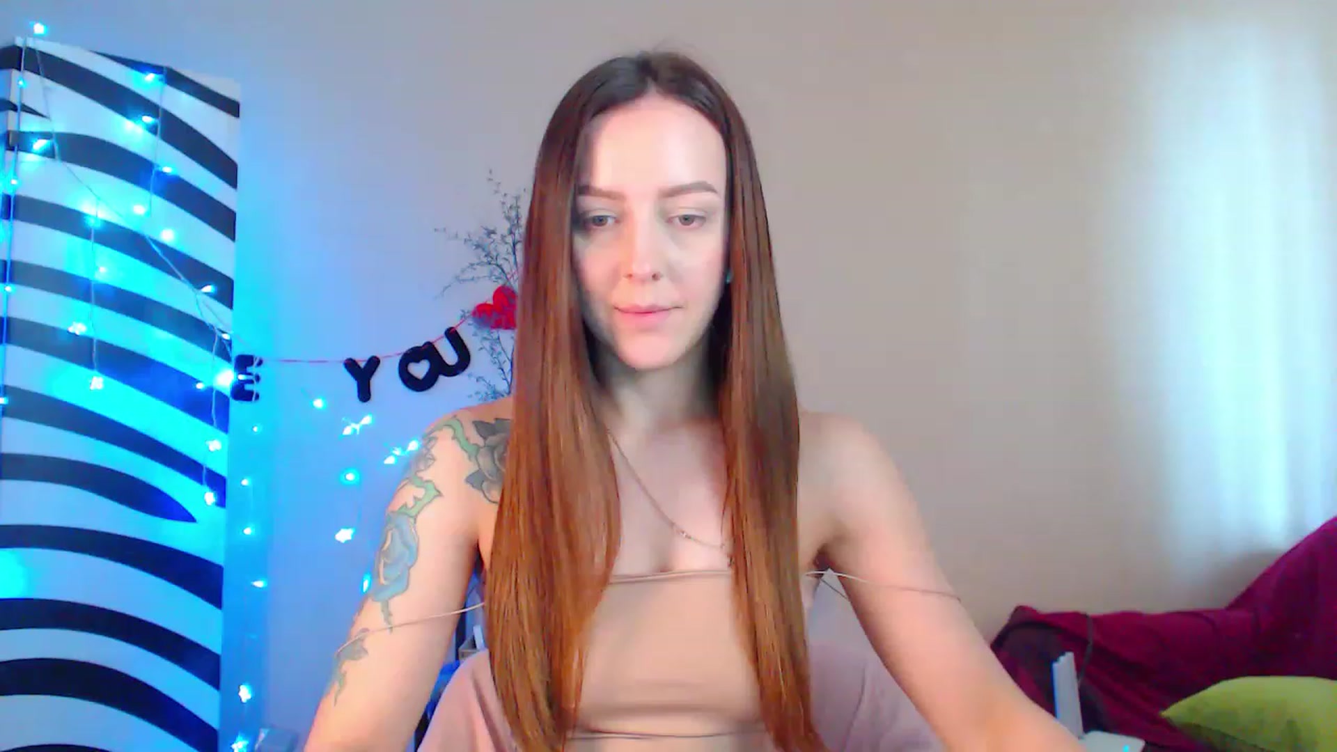 Gallery image thumbnail from HotAndSexyGi's myfreecams stream on, 04/10/2023, 12:34 image 17 of 20