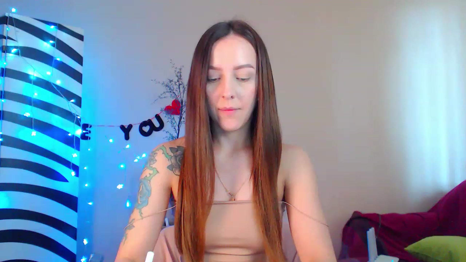 Gallery image thumbnail from HotAndSexyGi's myfreecams stream on, 04/10/2023, 12:34 image 15 of 20