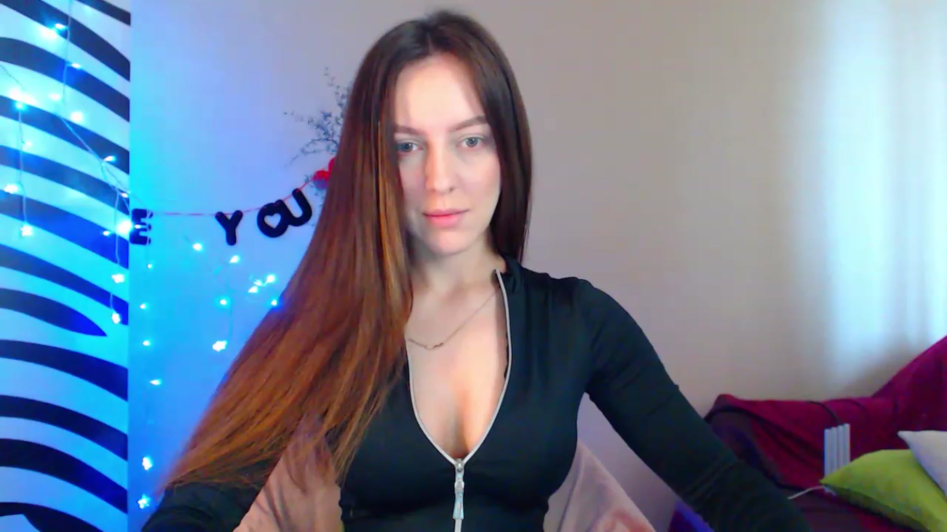 Gallery image thumbnail from HotAndSexyGi's myfreecams stream on, 04/12/2023, 11:30 image 15 of 20