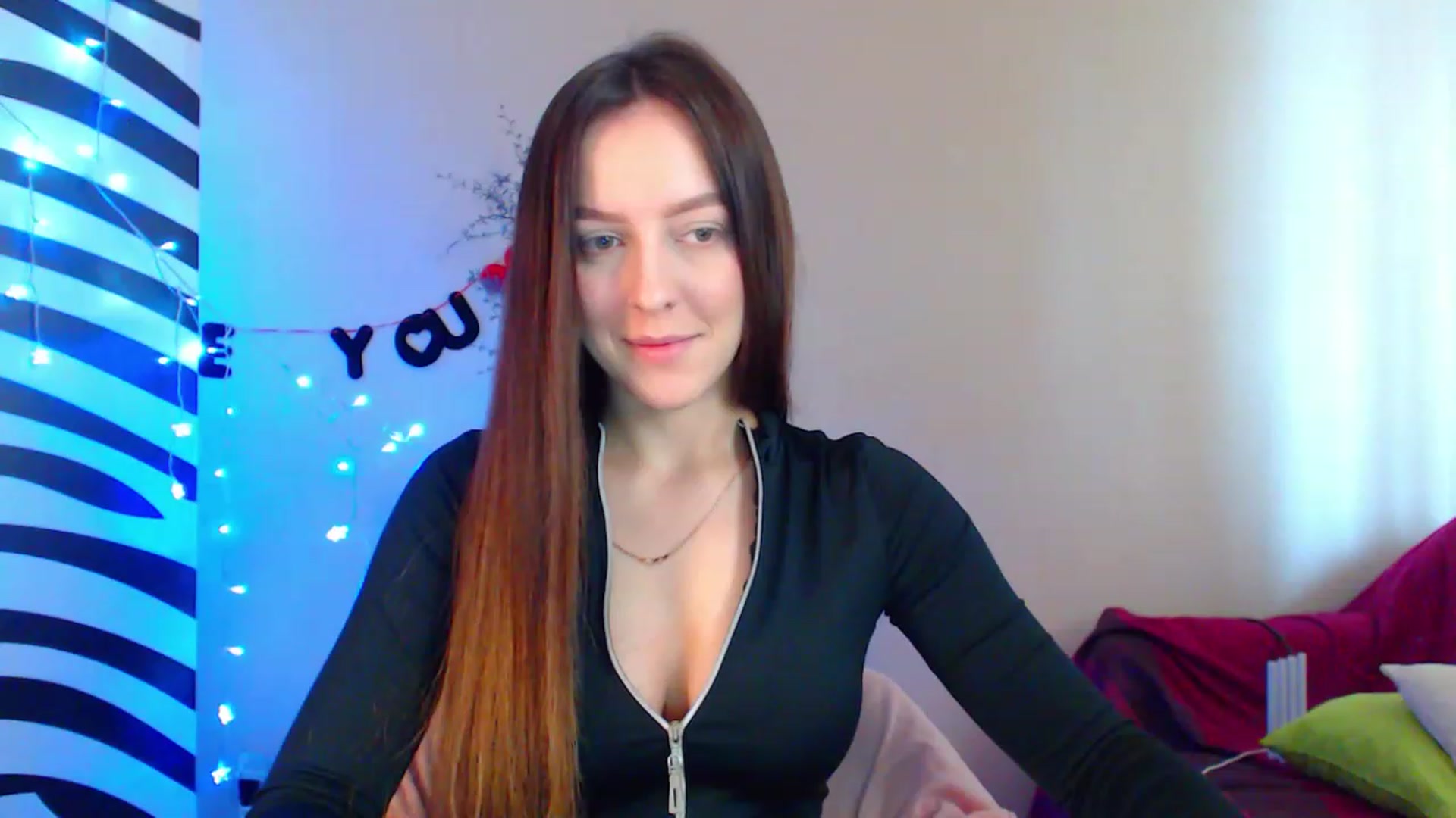 Gallery image thumbnail from HotAndSexyGi's myfreecams stream on, 04/12/2023, 11:30 image 7 of 20