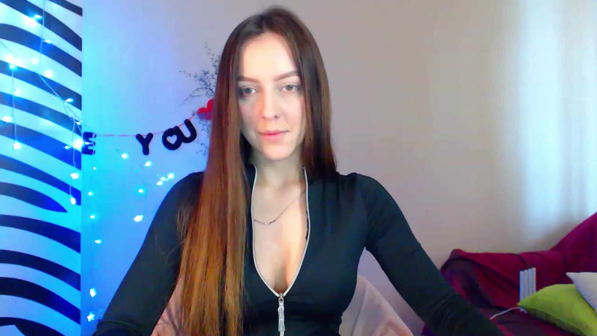 Gallery image thumbnail from HotAndSexyGi's myfreecams stream on, 04/12/2023, 11:30 image 13 of 20