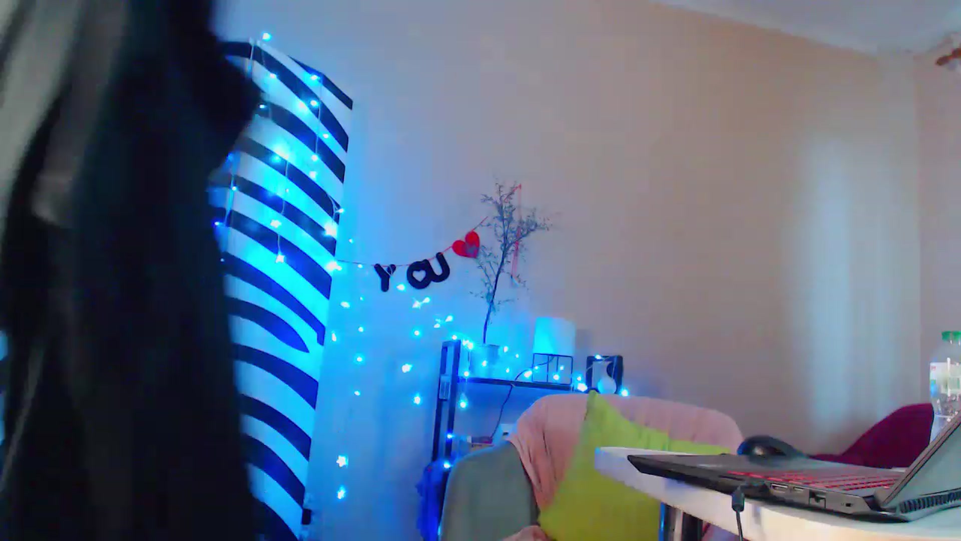 Gallery image thumbnail from HotAndSexyGi's myfreecams stream on, 04/12/2023, 13:33 image 9 of 20
