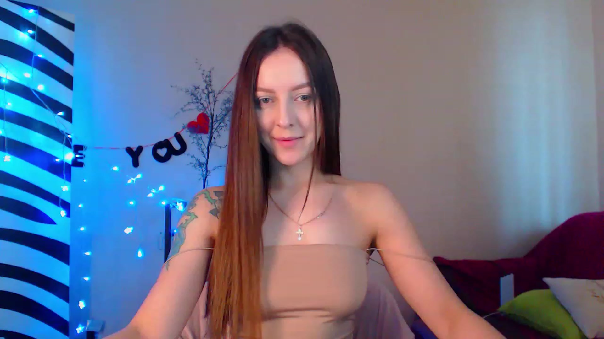 Gallery image thumbnail from HotAndSexyGi's myfreecams stream on, 04/14/2023, 12:26 image 5 of 20