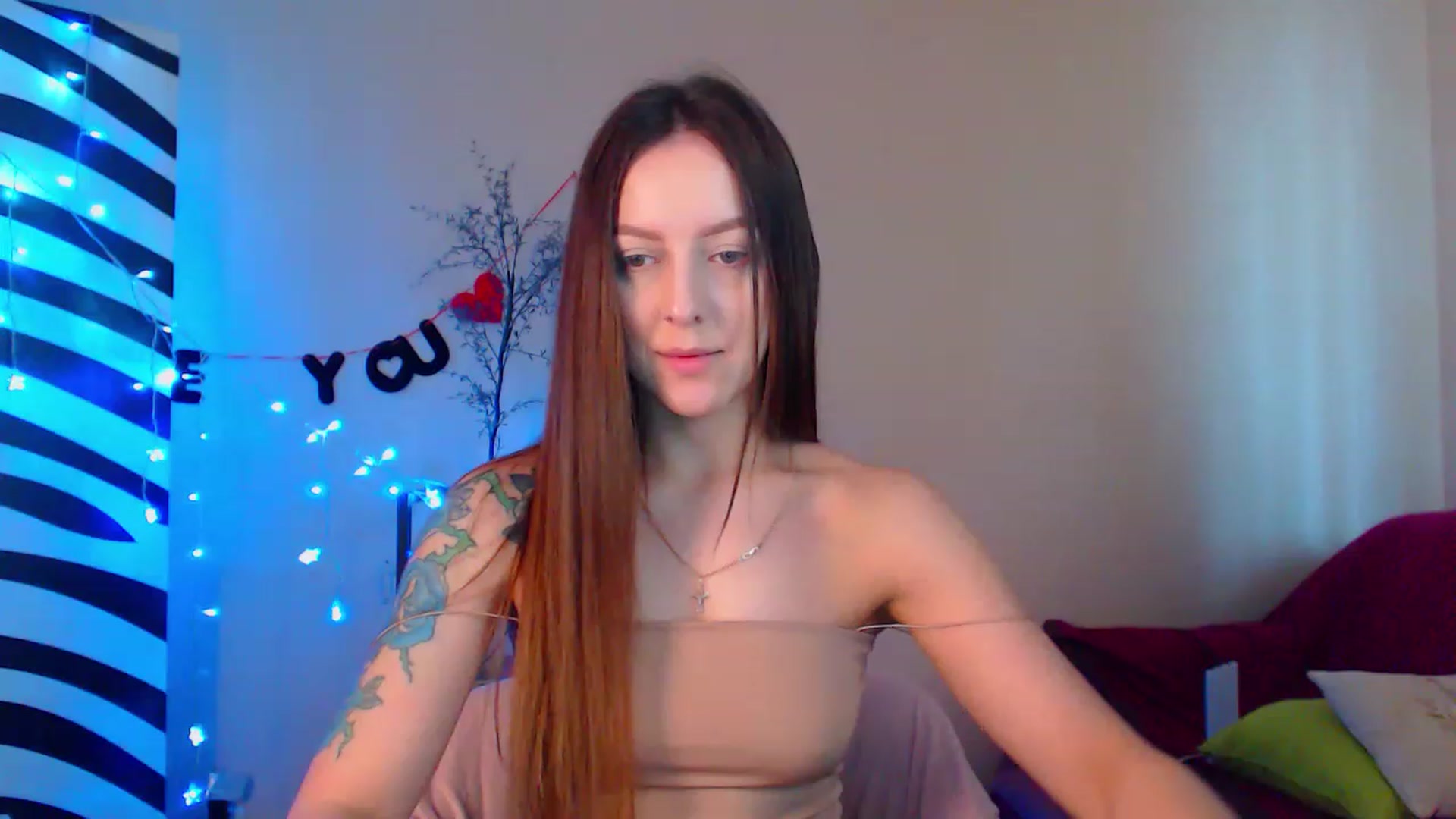 Gallery image thumbnail from HotAndSexyGi's myfreecams stream on, 04/14/2023, 12:26 image 4 of 20