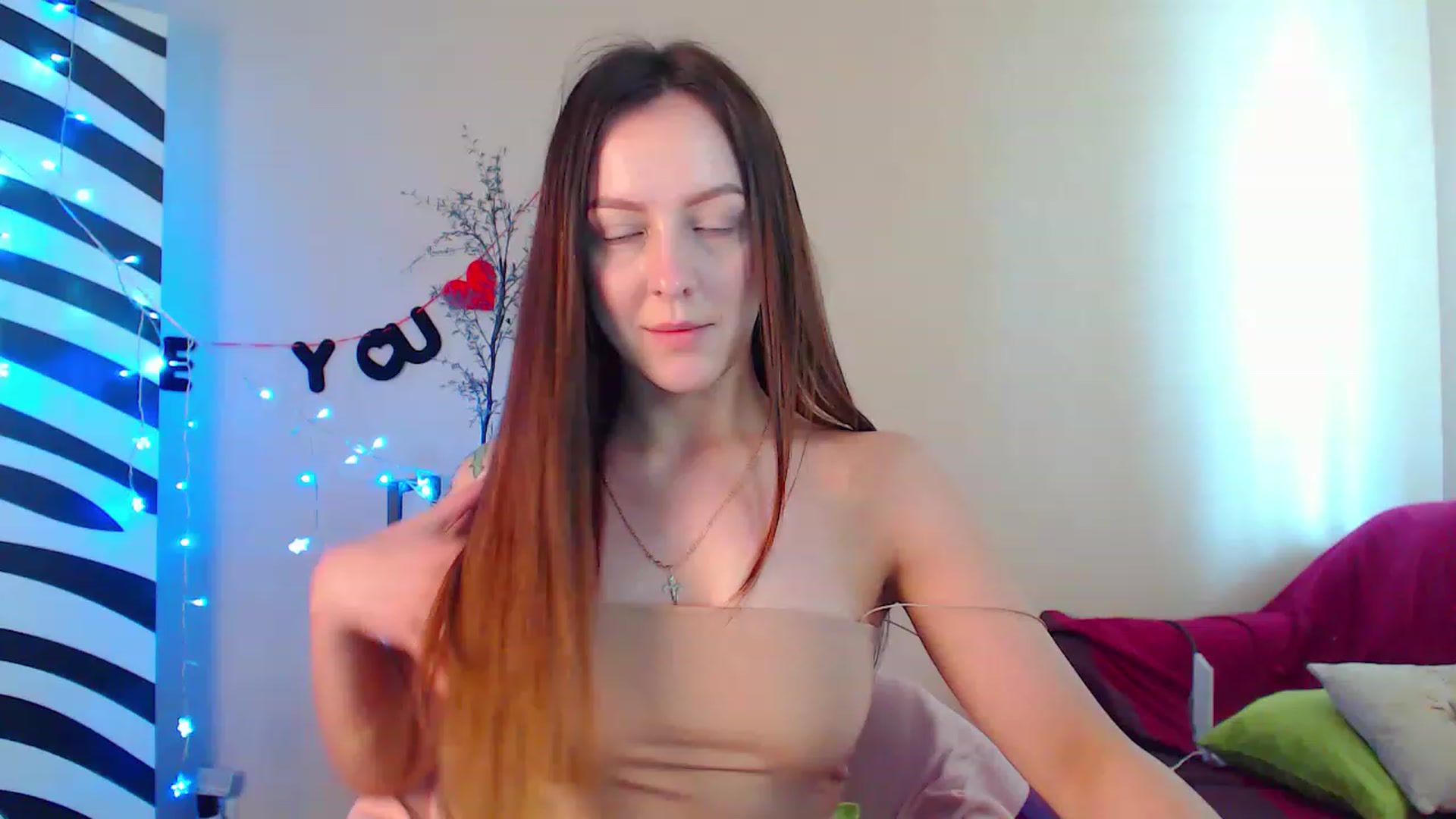 Gallery image thumbnail from HotAndSexyGi's myfreecams stream on, 04/18/2023, 13:29 image 1 of 20