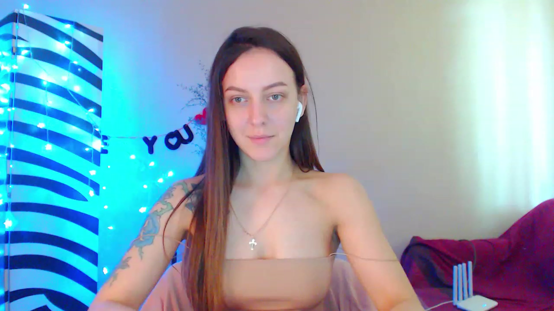 Gallery image thumbnail from HotAndSexyGi's myfreecams stream on, 05/18/2023, 11:58 image 12 of 20