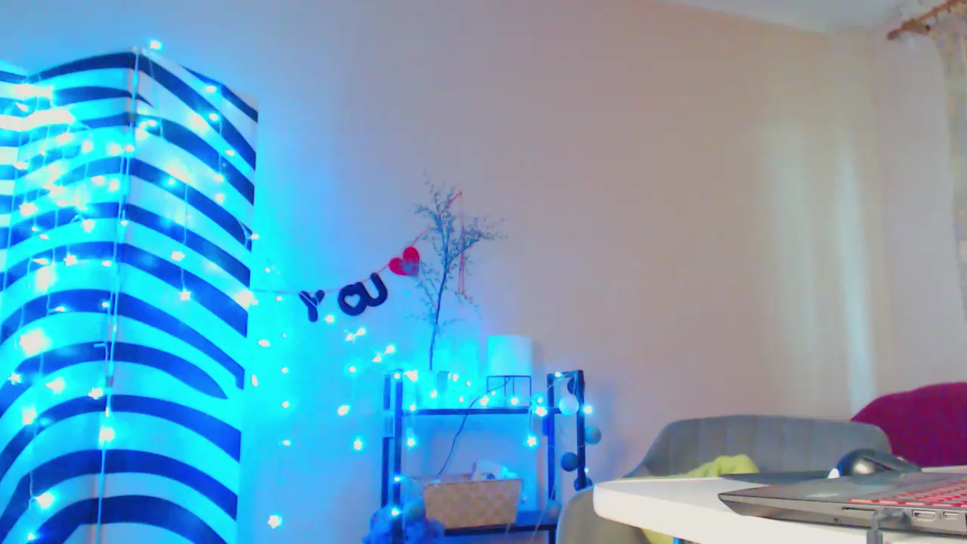 Gallery image thumbnail from HotAndSexyGi's myfreecams stream on, 05/22/2023, 13:41 image 19 of 20