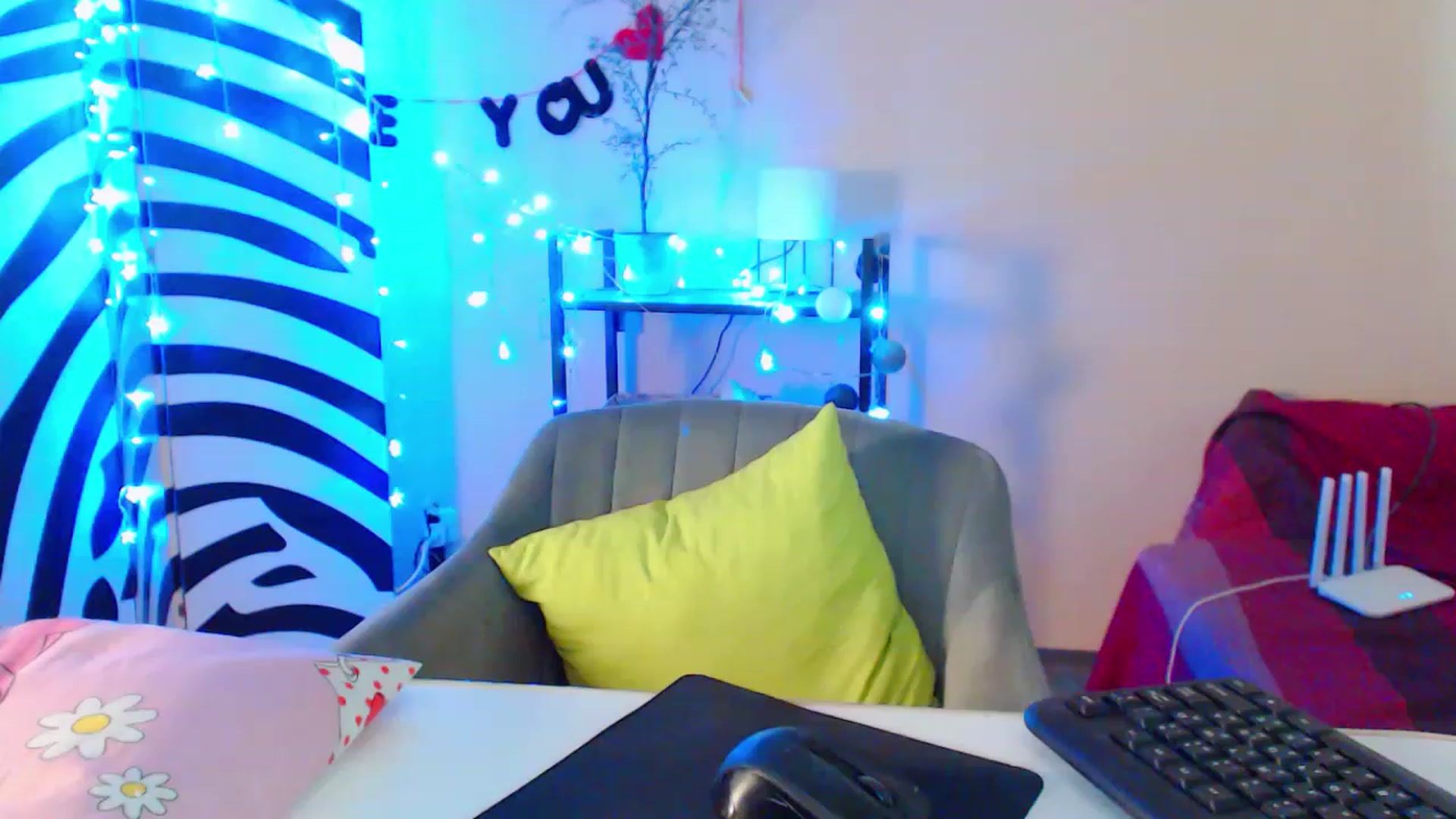 Gallery image thumbnail from HotAndSexyGi's myfreecams stream on, 05/24/2023, 12:50 image 15 of 20