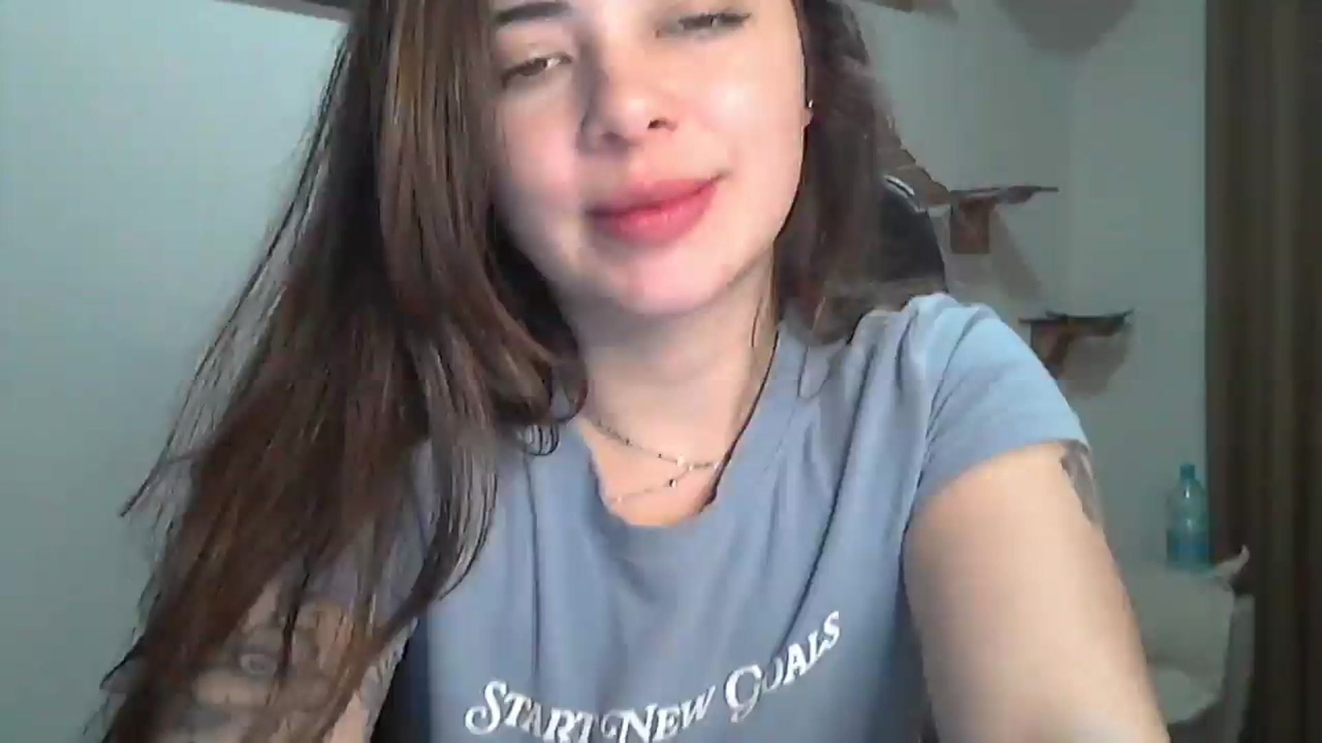 Gallery image thumbnail from HotAnngel's myfreecams stream on, 08/14/2025, 21:15 image 17 of 20