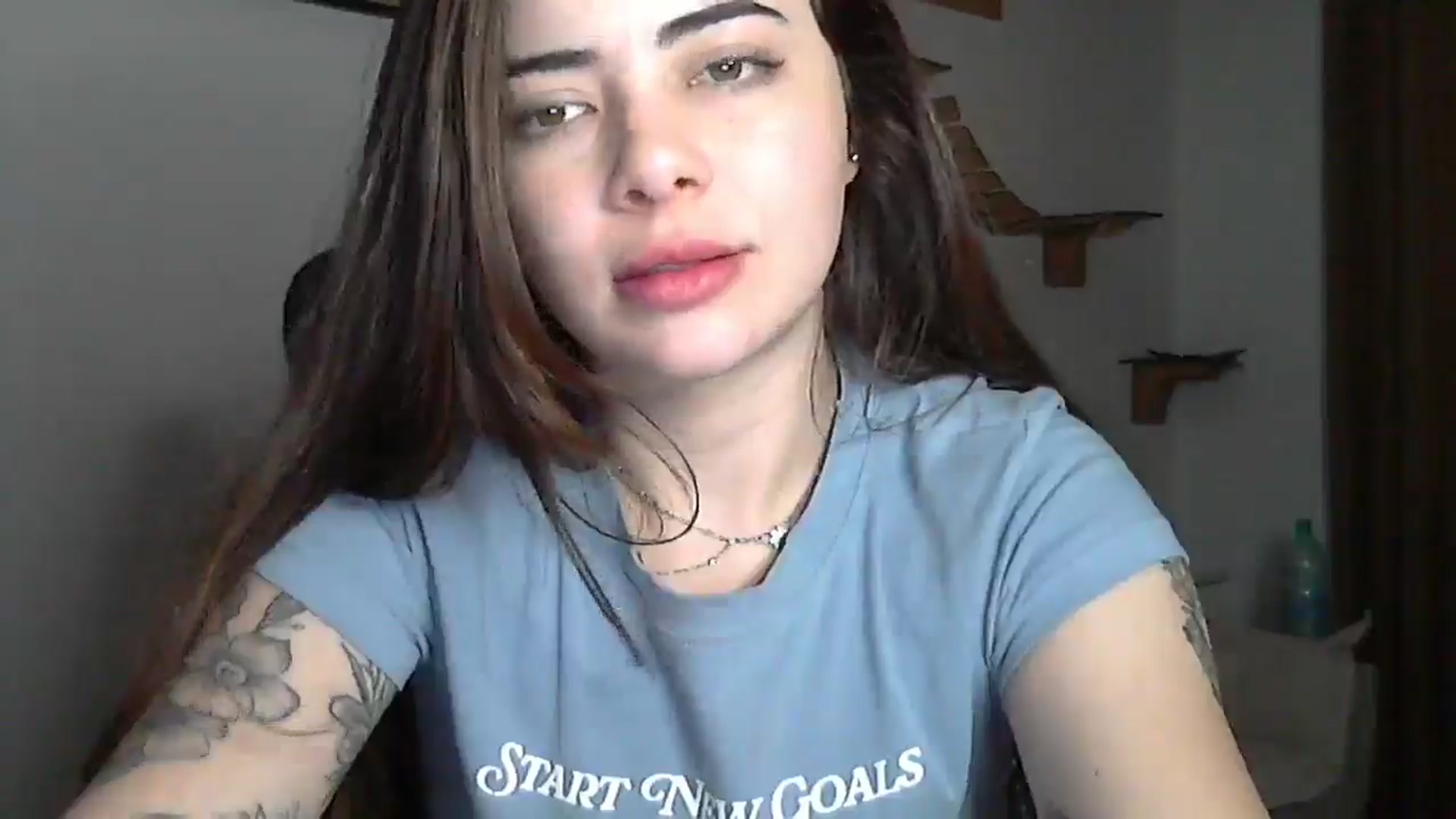 Gallery image thumbnail from HotAnngel's myfreecams stream on, 08/14/2025, 21:15 image 8 of 20