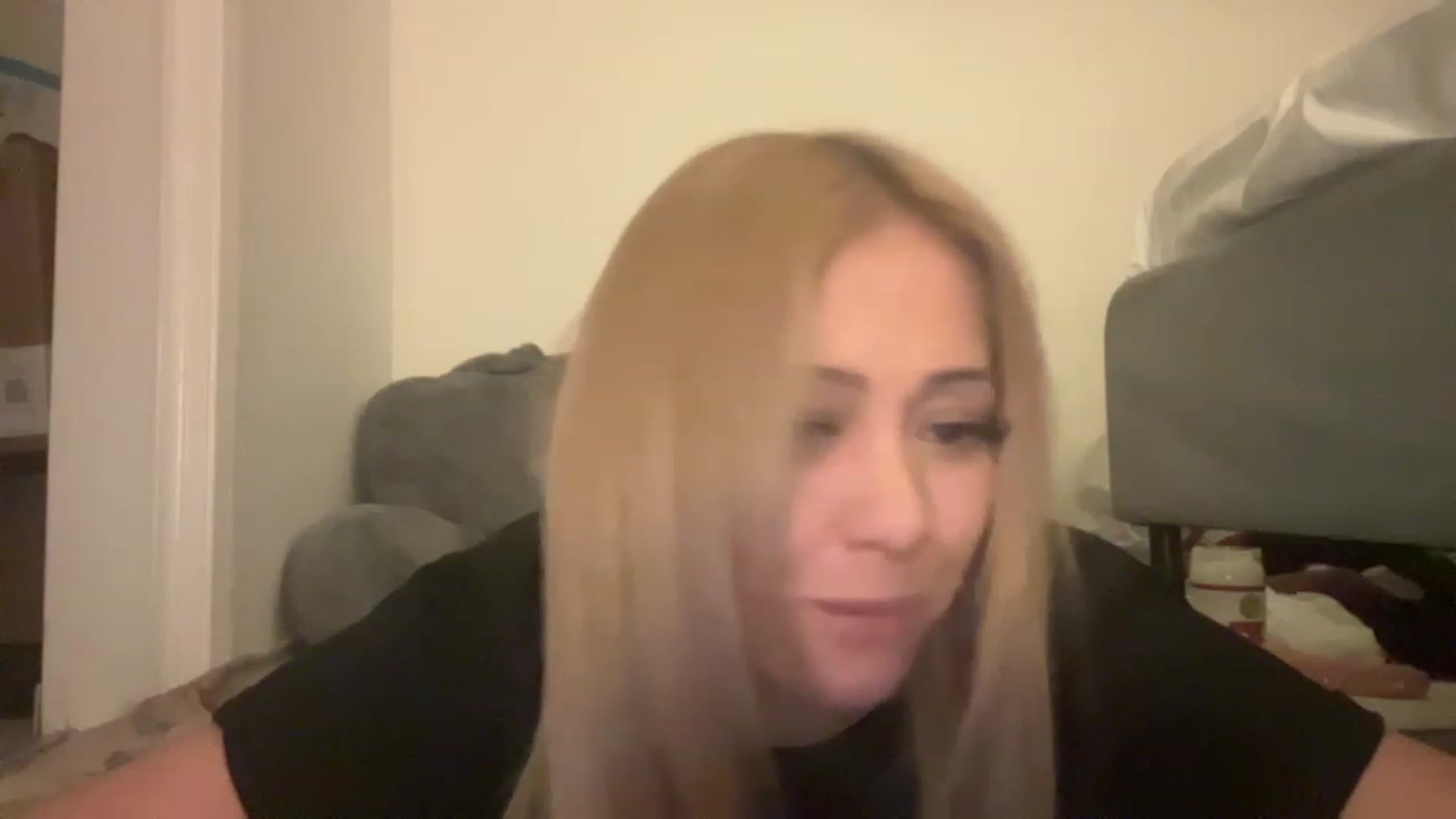 Gallery image thumbnail from HotBlondeSlut's myfreecams stream on, 11/21/2022, 09:58 image 11 of 20