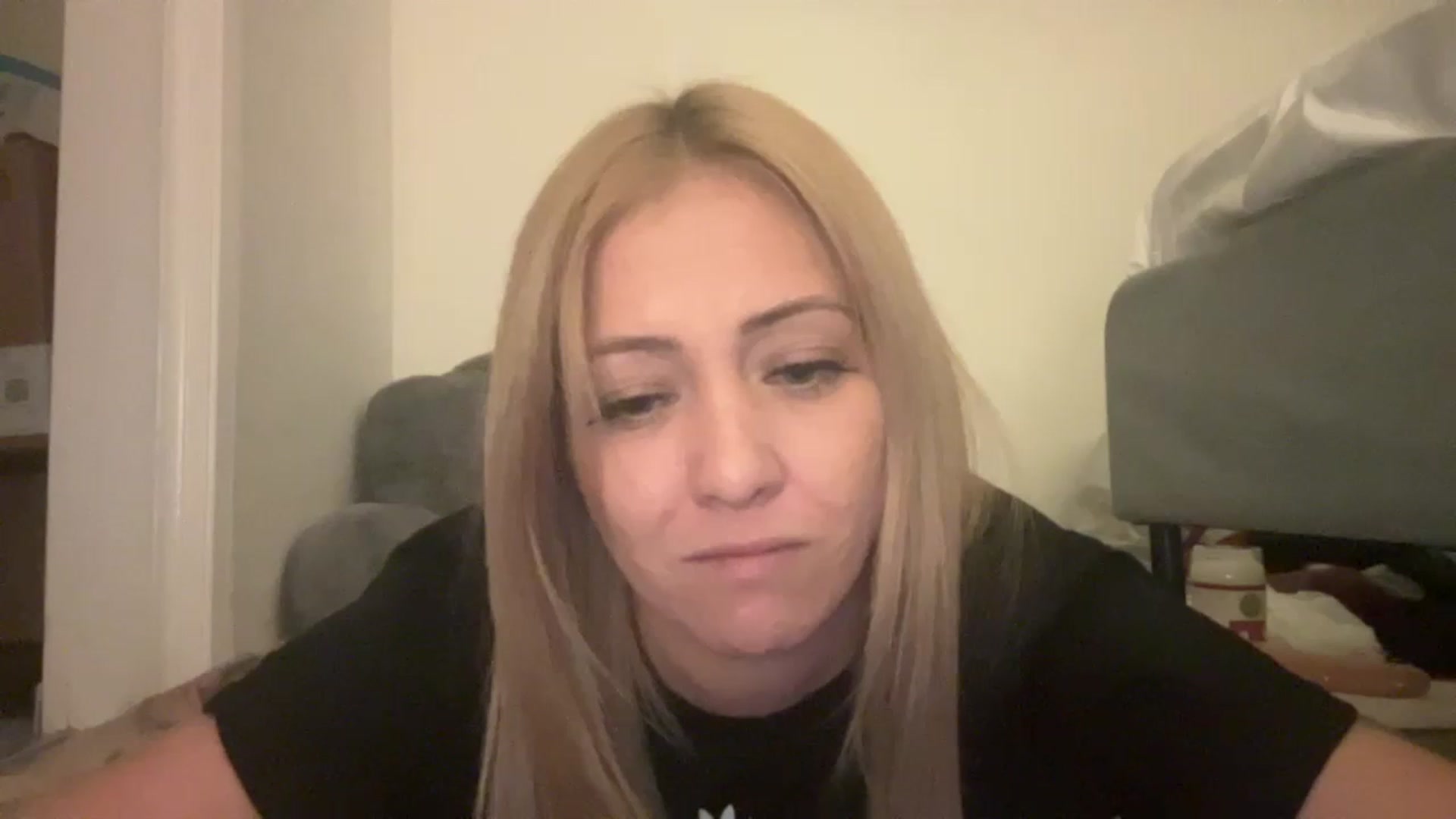 Gallery image thumbnail from HotBlondeSlut's myfreecams stream on, 11/21/2022, 09:58 image 9 of 20