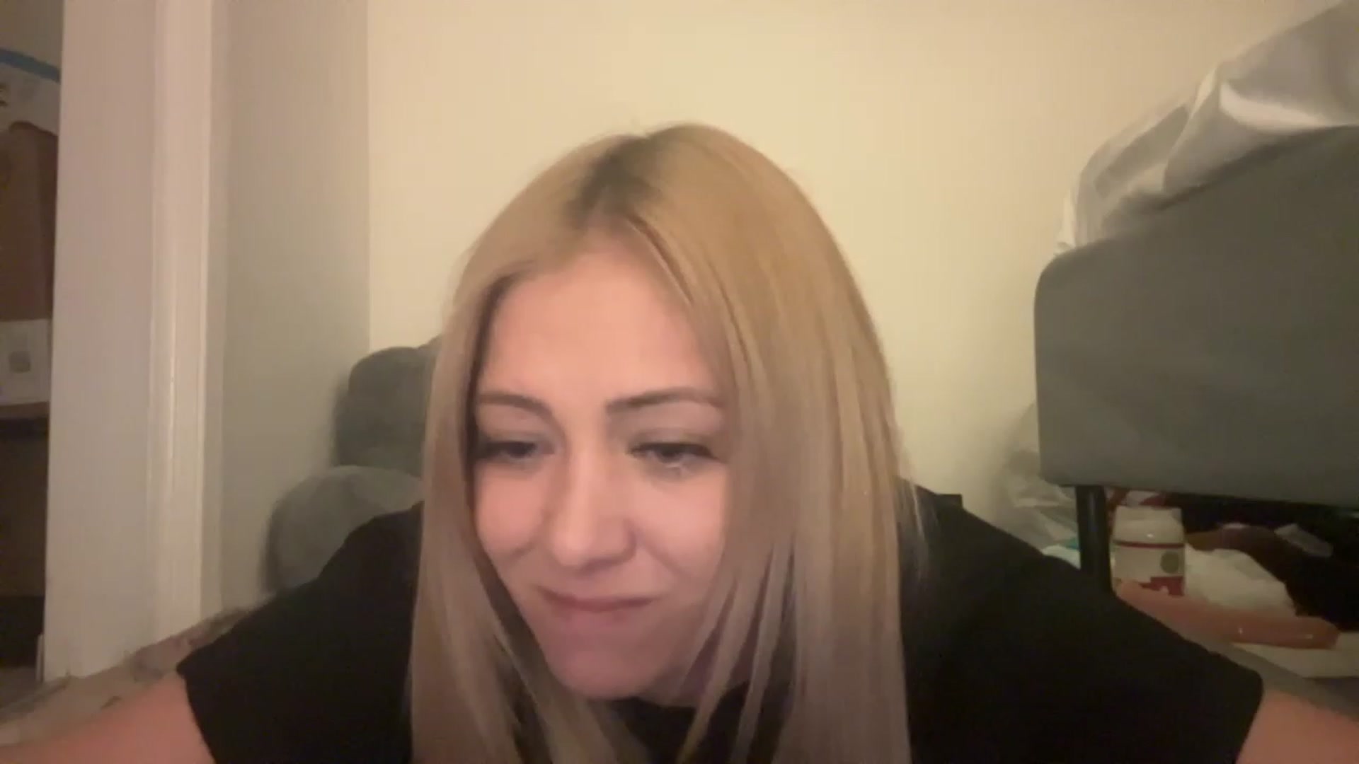 Gallery image thumbnail from HotBlondeSlut's myfreecams stream on, 11/21/2022, 09:58 image 7 of 20