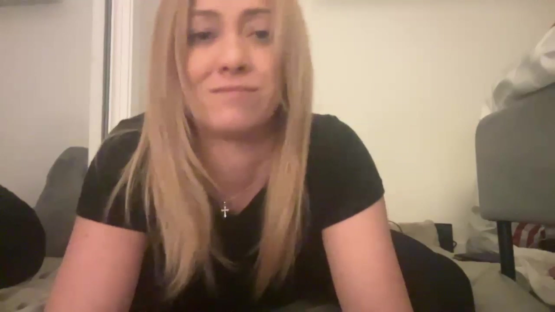 Gallery image thumbnail from HotBlondeSlut's myfreecams stream on, 11/23/2022, 09:57 image 6 of 20