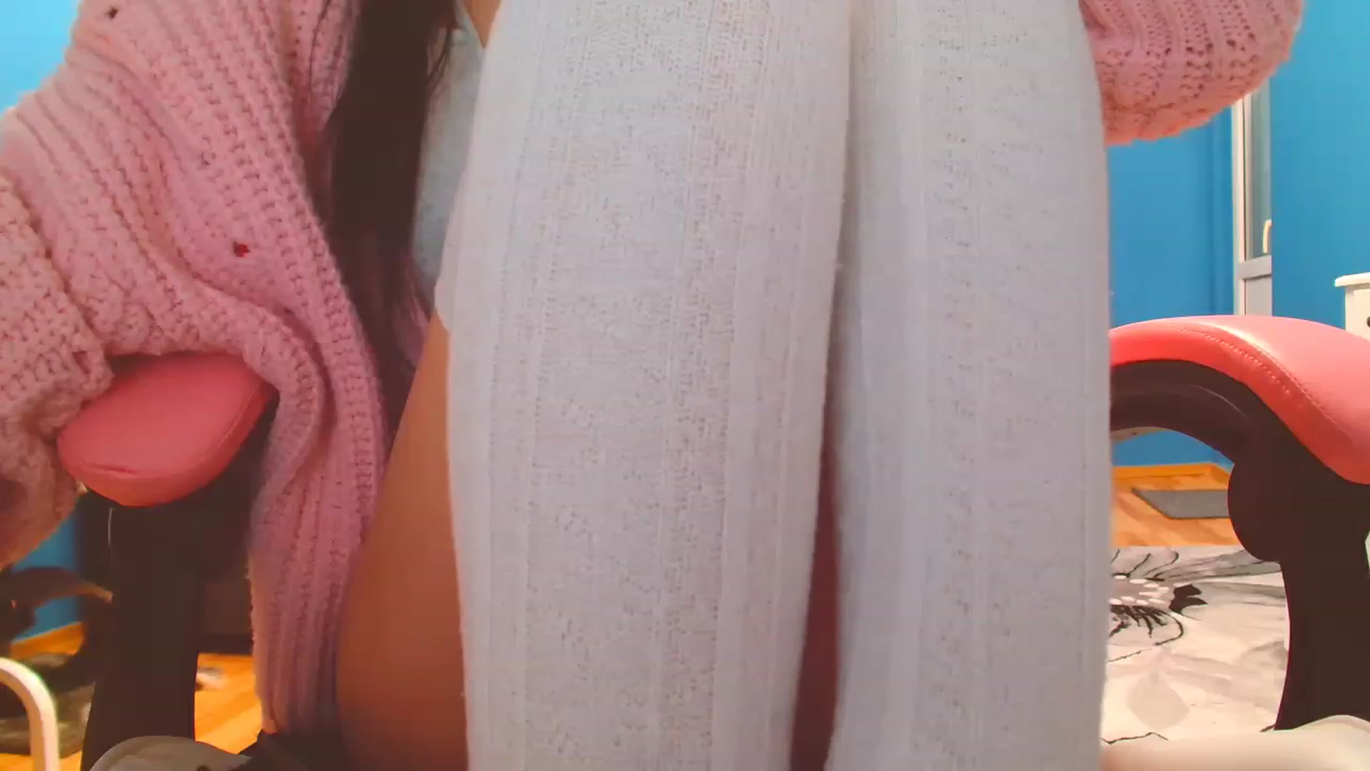 Gallery image thumbnail from HotCafeDelina's myfreecams stream on, 11/17/2022, 20:07 image 15 of 20