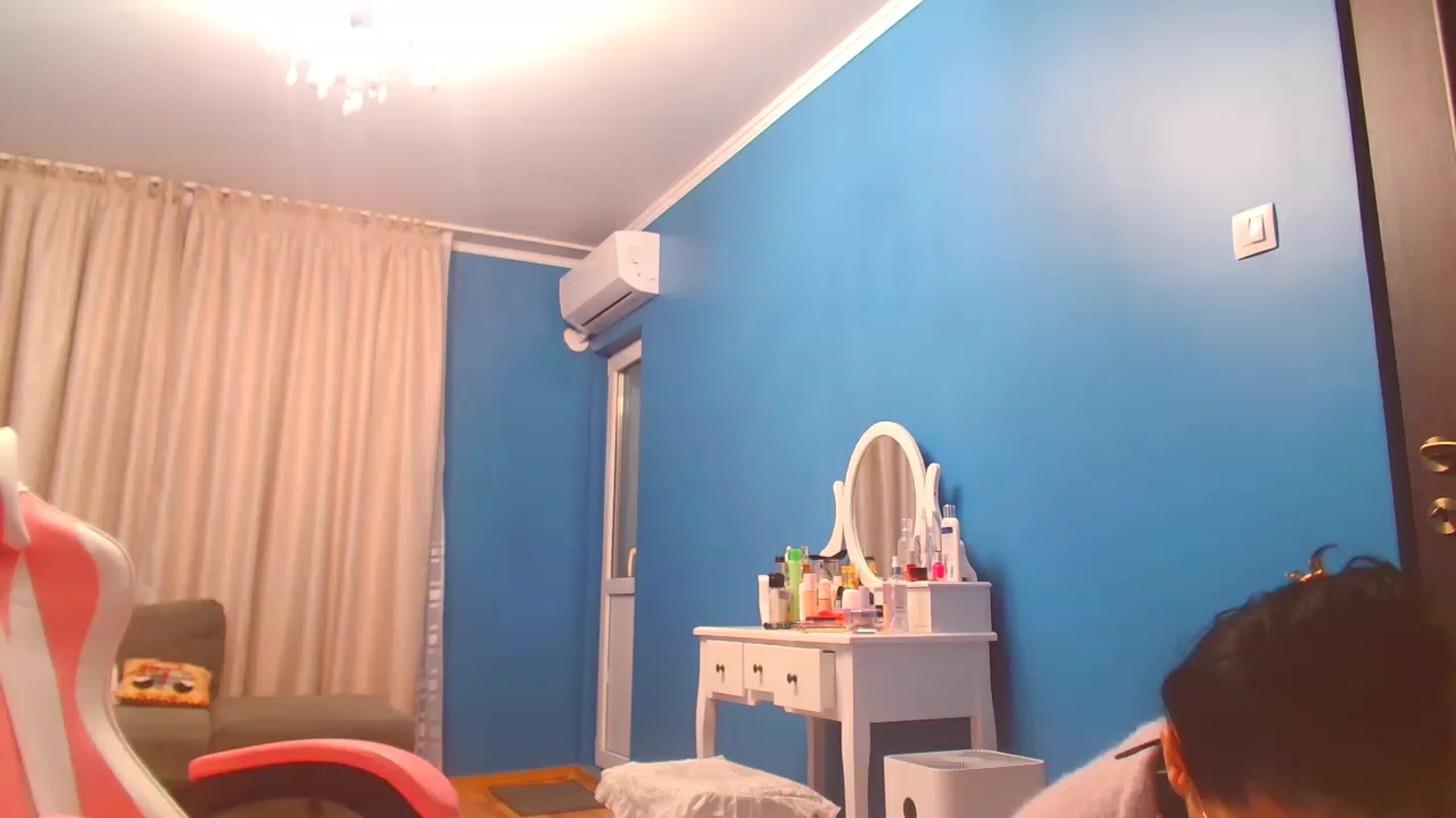 Gallery image thumbnail from HotCafeDelina's myfreecams stream on, 01/02/2023, 15:24 image 19 of 20