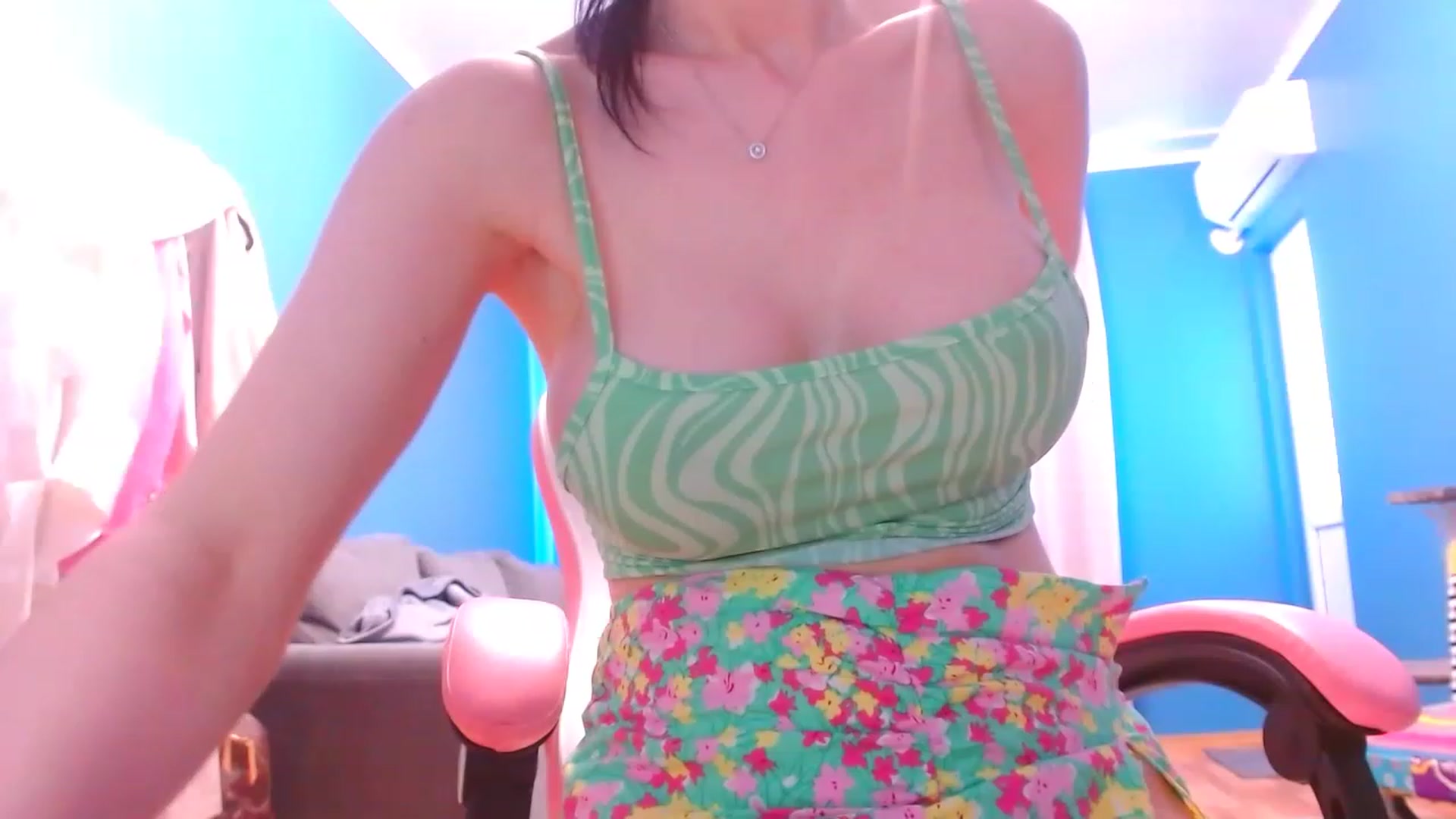 Gallery image thumbnail from HotCafeDelina's myfreecams stream on, 03/26/2023, 14:06 image 9 of 20