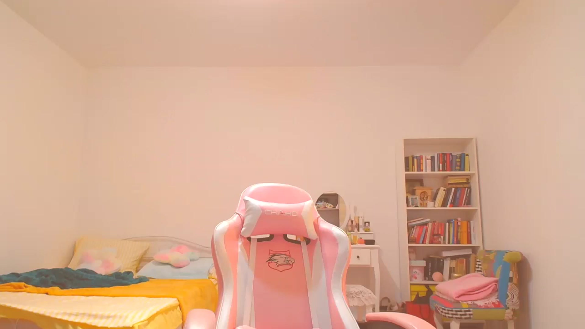 Gallery image thumbnail from HotCafeDelina's myfreecams stream on, 01/01/2025, 14:44 image 3 of 20