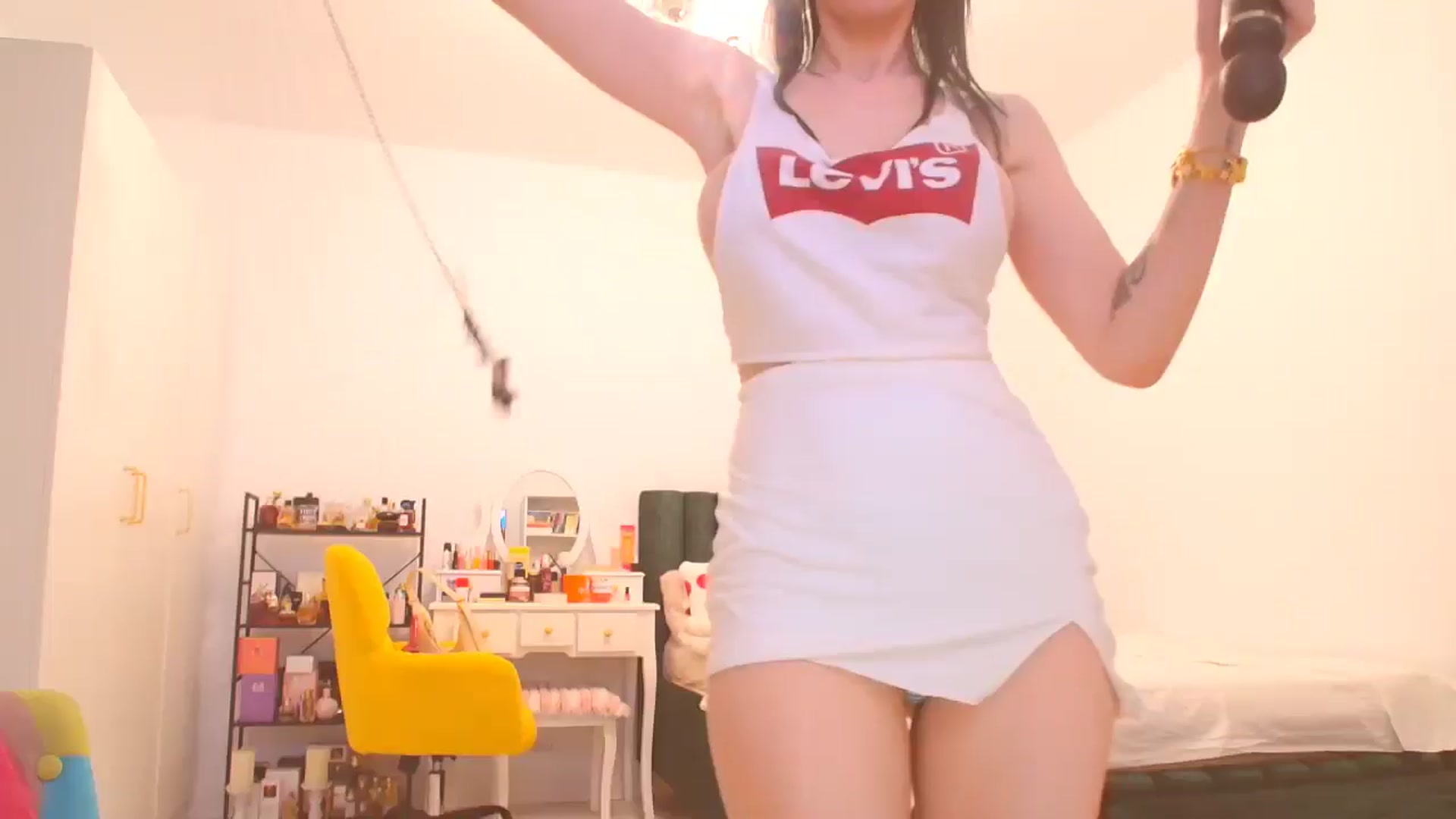 Gallery image thumbnail from HotCafeDelina's myfreecams stream on, 01/01/2026, 17:59 image 13 of 20