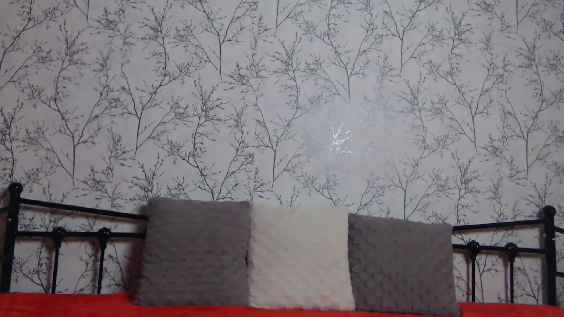 Gallery image thumbnail from HotCallia's myfreecams stream on, 11/21/2022, 09:43 image 4 of 20