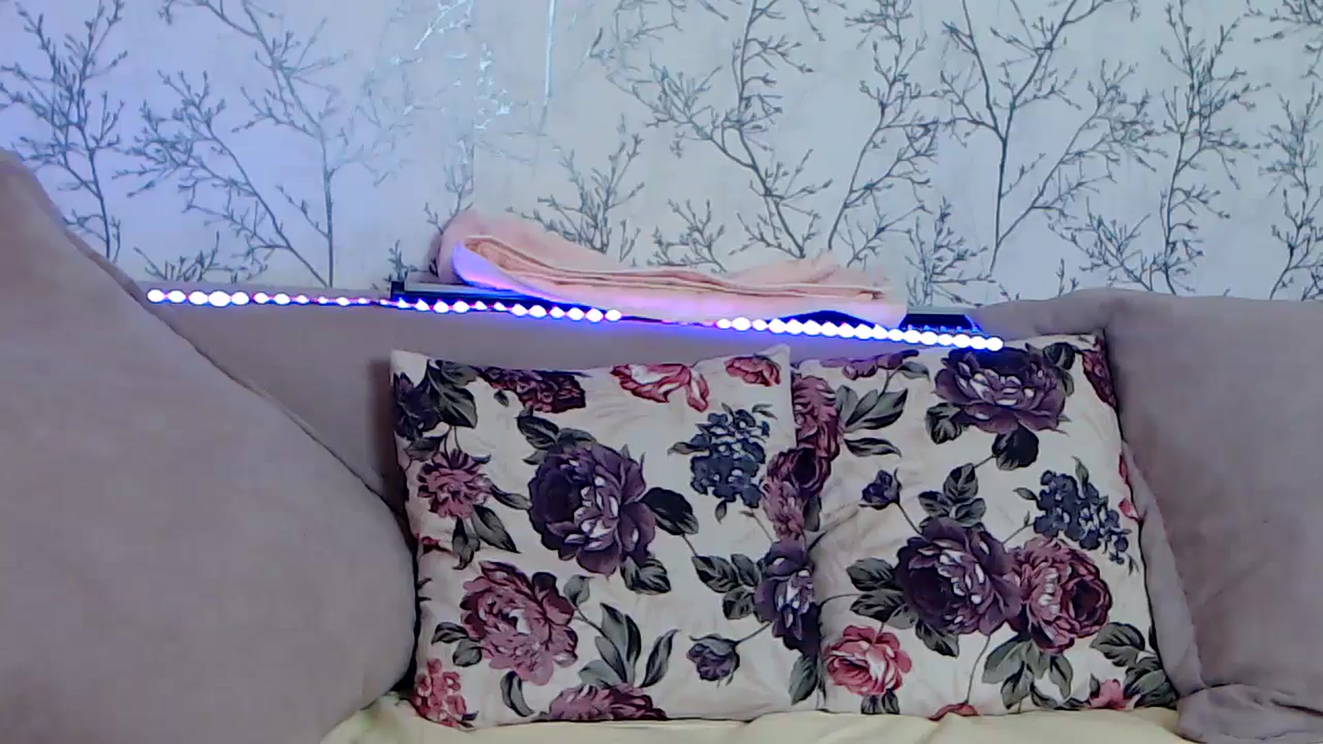 Gallery image thumbnail from HotCallia's myfreecams stream on, 07/16/2024, 06:59 image 20 of 20