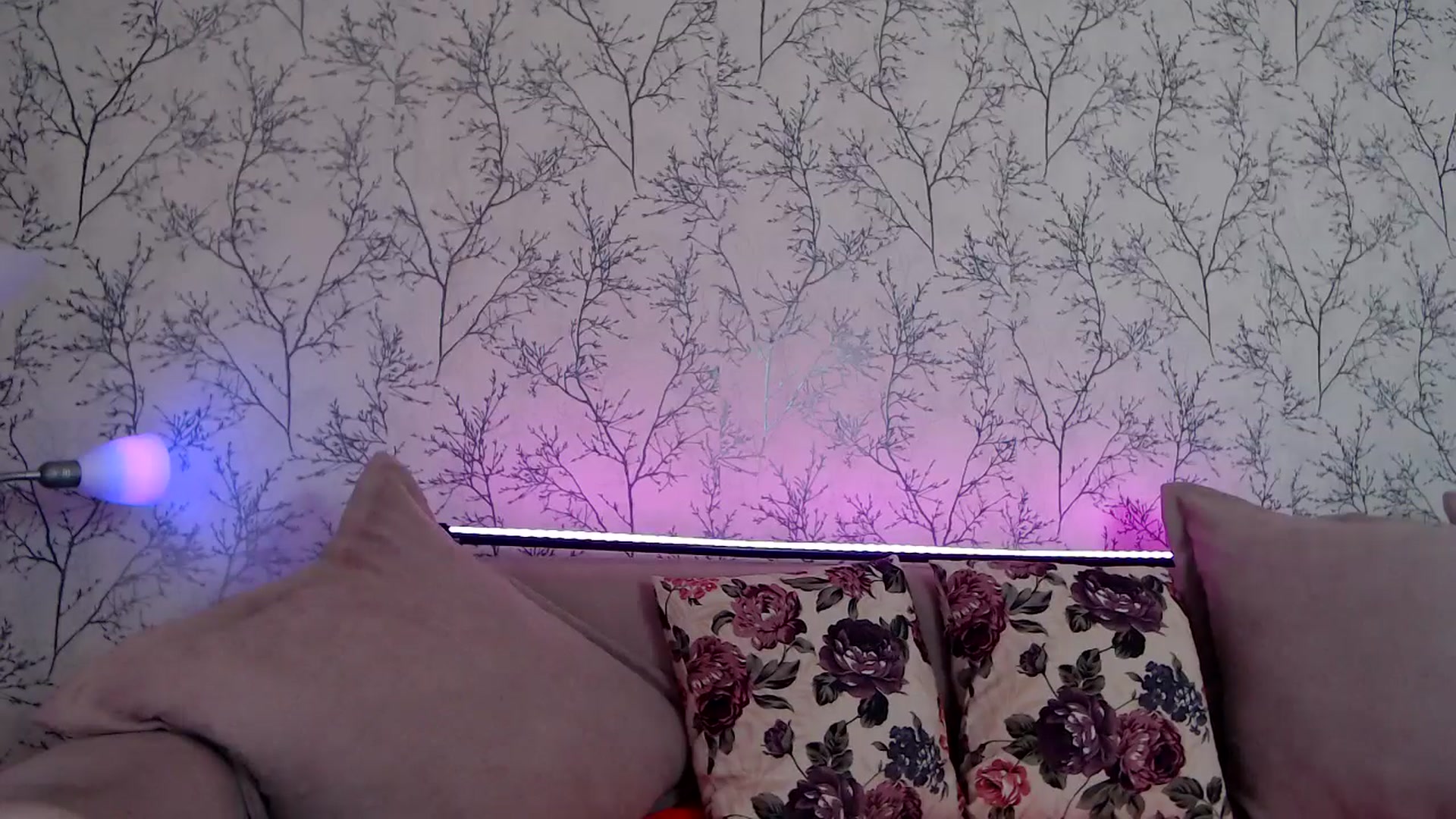 Gallery image thumbnail from HotCallia's myfreecams stream on, 09/18/2024, 08:03 image 14 of 20