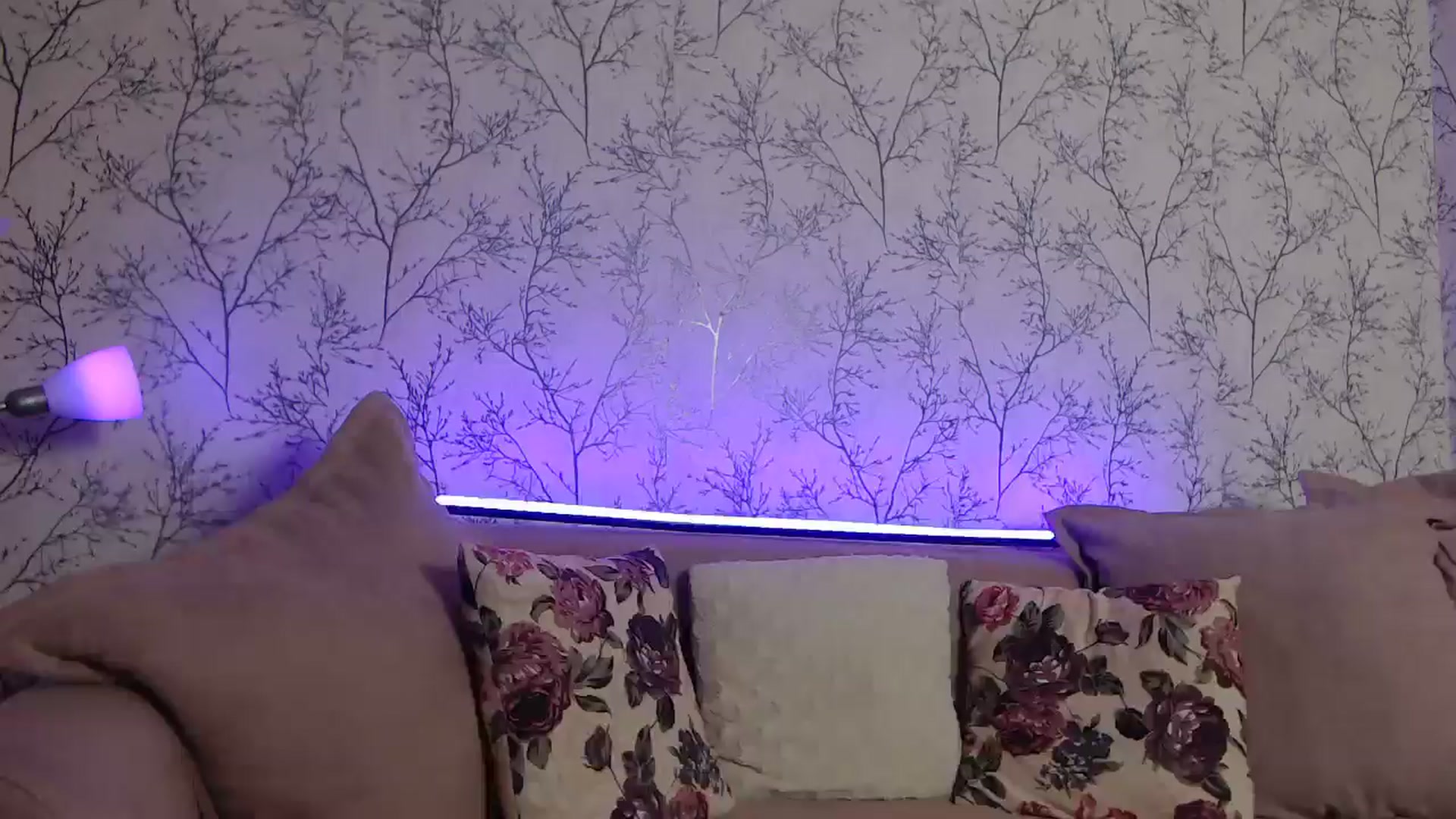Gallery image thumbnail from HotCallia's myfreecams stream on, 11/29/2024, 07:03 image 10 of 20