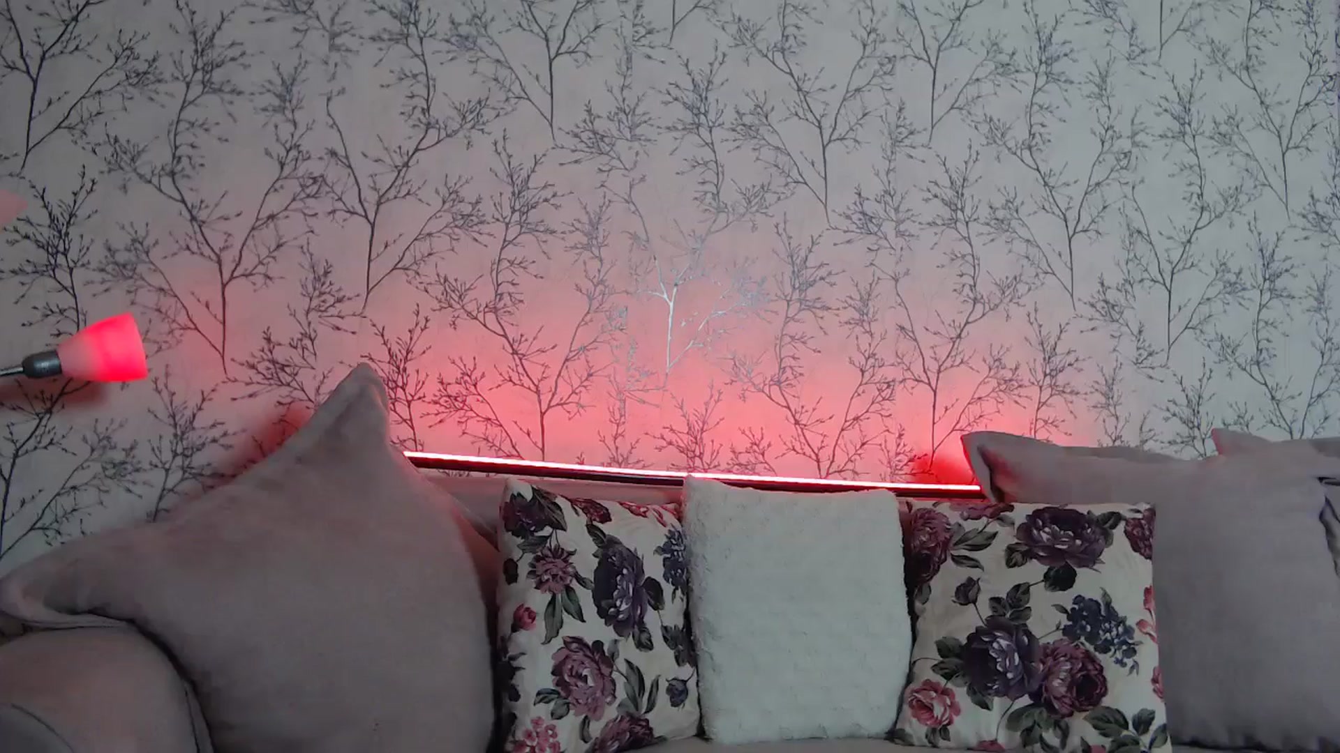 Gallery image thumbnail from HotCallia's myfreecams stream on, 12/04/2024, 07:26 image 18 of 20