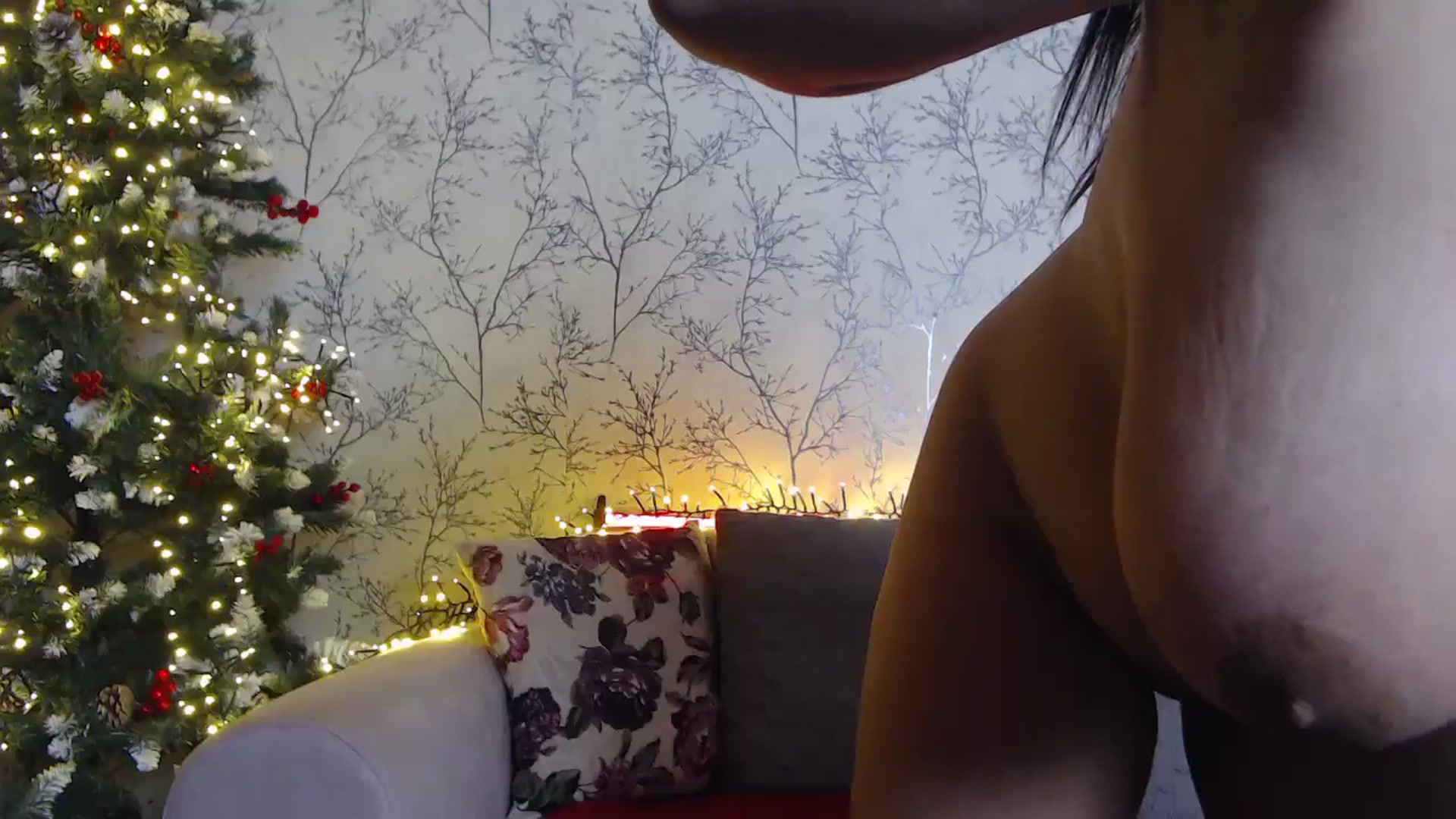 Gallery image thumbnail from HotCallia's myfreecams stream on, 12/12/2024, 08:29 image 13 of 20