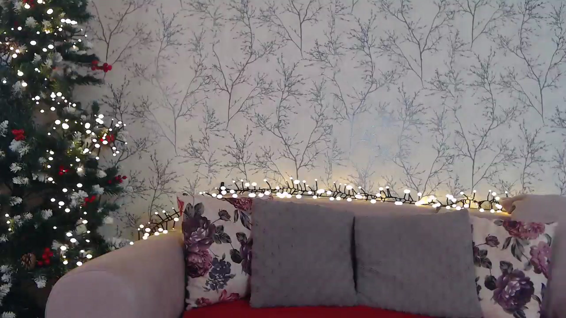 Gallery image thumbnail from HotCallia's myfreecams stream on, 12/14/2024, 08:06 image 13 of 20