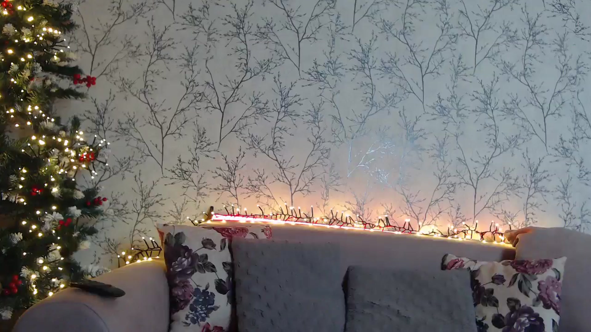 Gallery image thumbnail from HotCallia's myfreecams stream on, 12/19/2024, 16:53 image 11 of 20