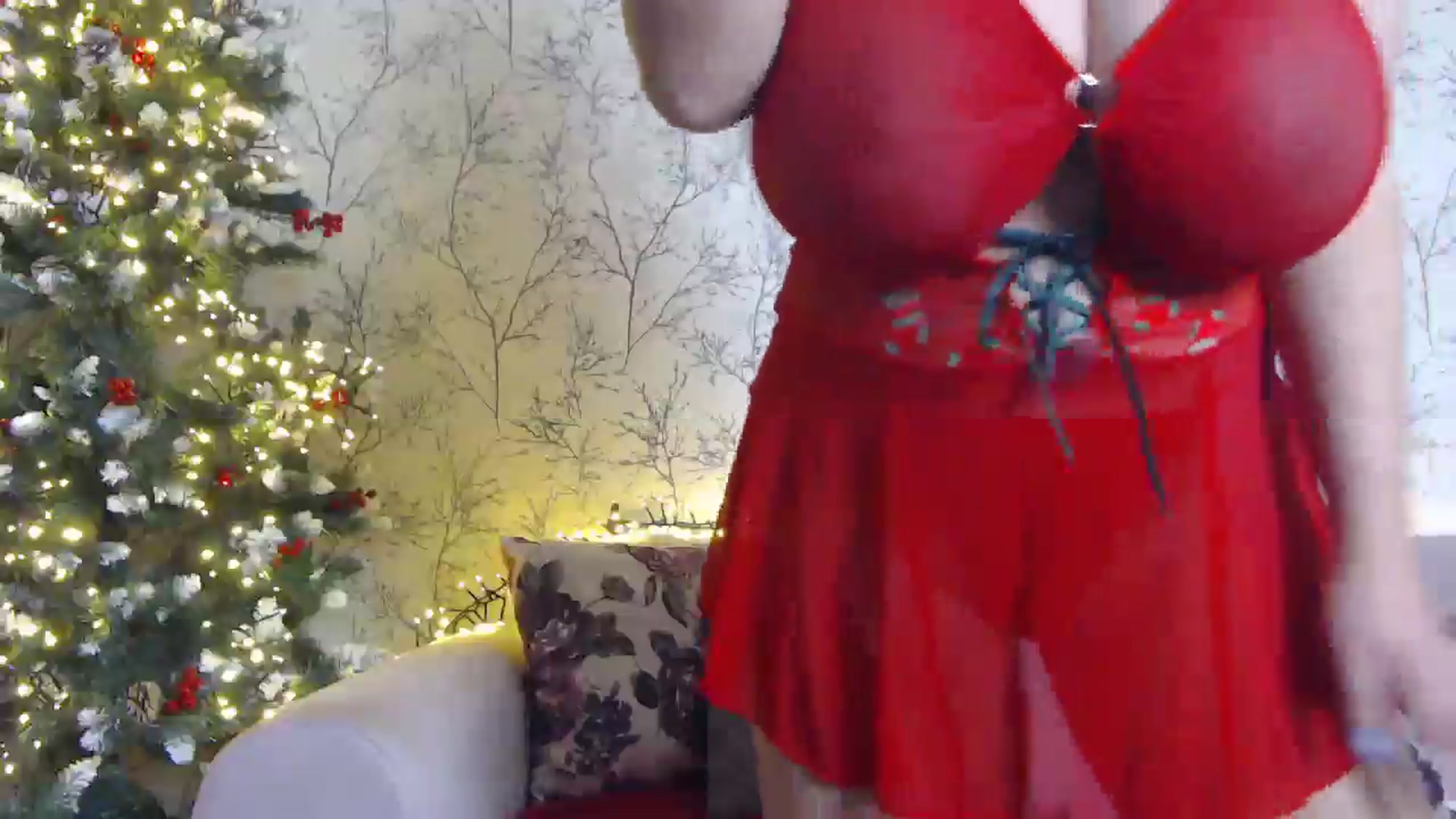 Gallery image thumbnail from HotCallia's myfreecams stream on, 12/20/2024, 07:45 image 10 of 20