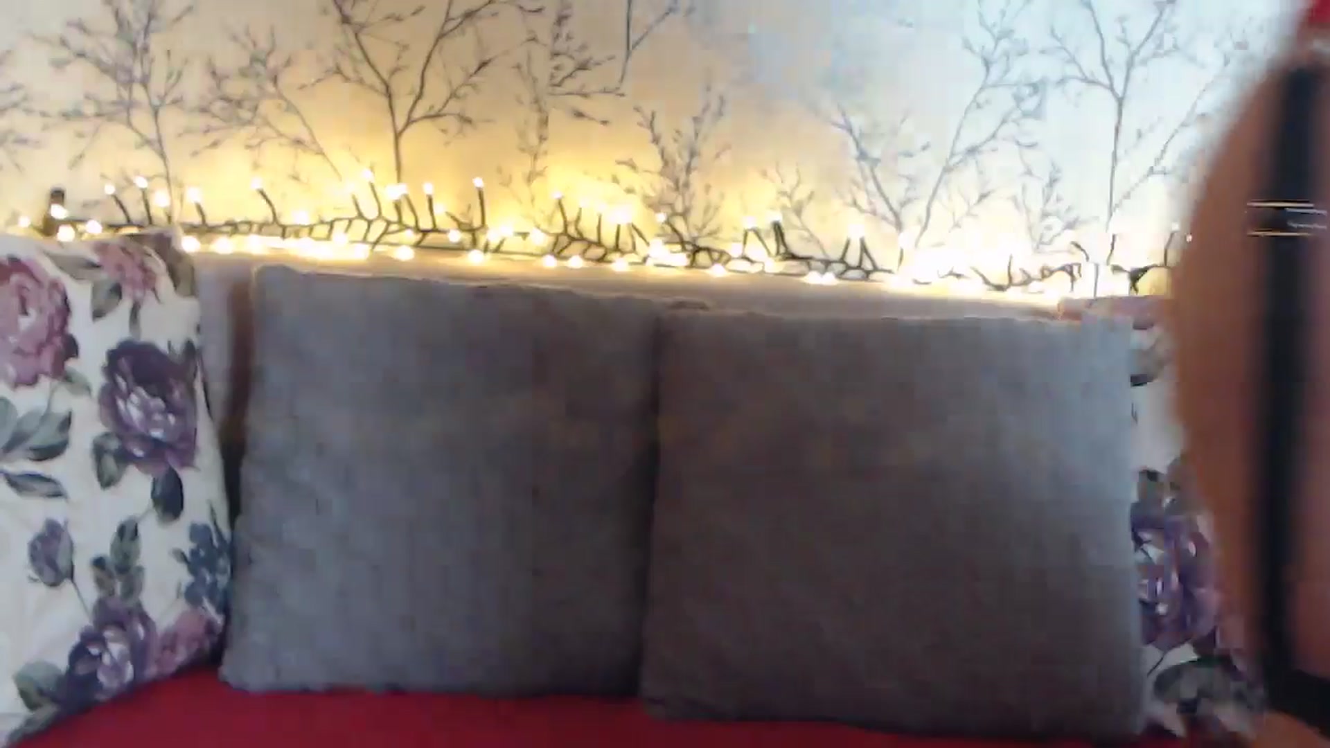 Gallery image thumbnail from HotCallia's myfreecams stream on, 12/23/2024, 10:06 image 12 of 20