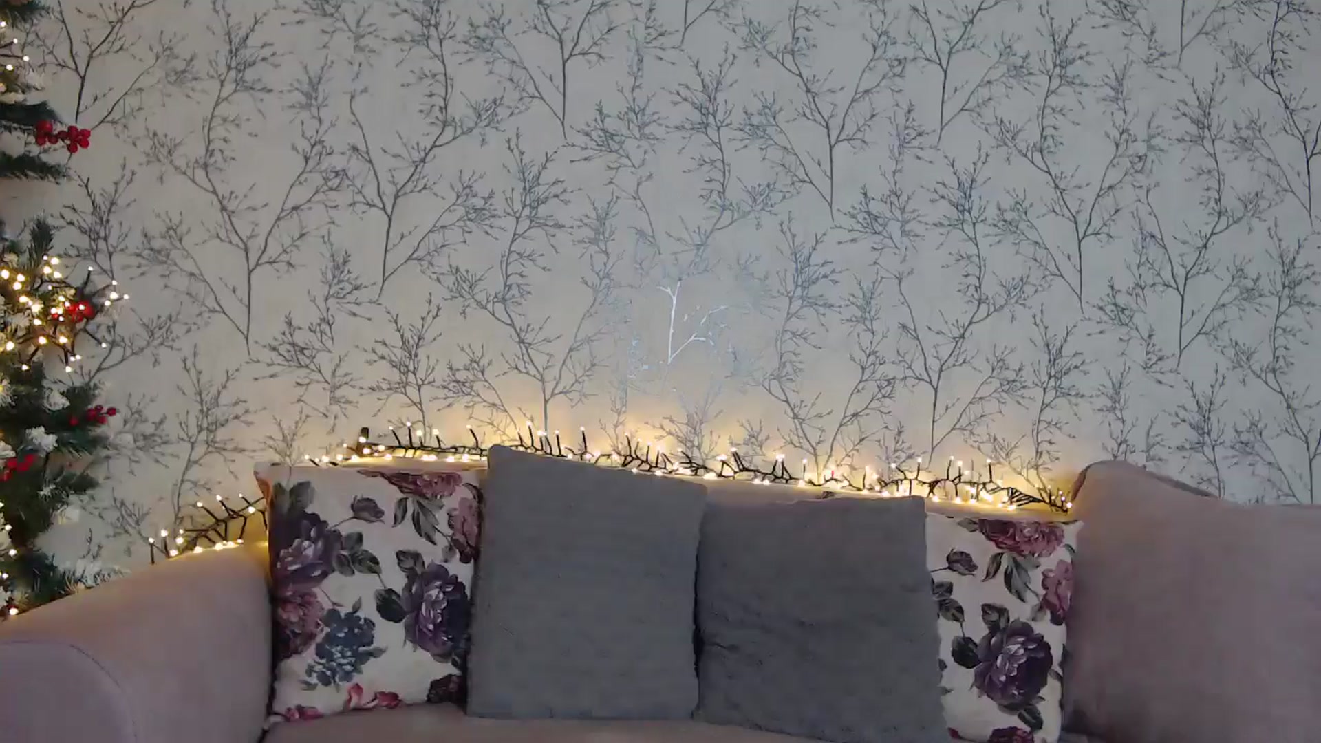 Gallery image thumbnail from HotCallia's myfreecams stream on, 01/09/2025, 07:30 image 11 of 20