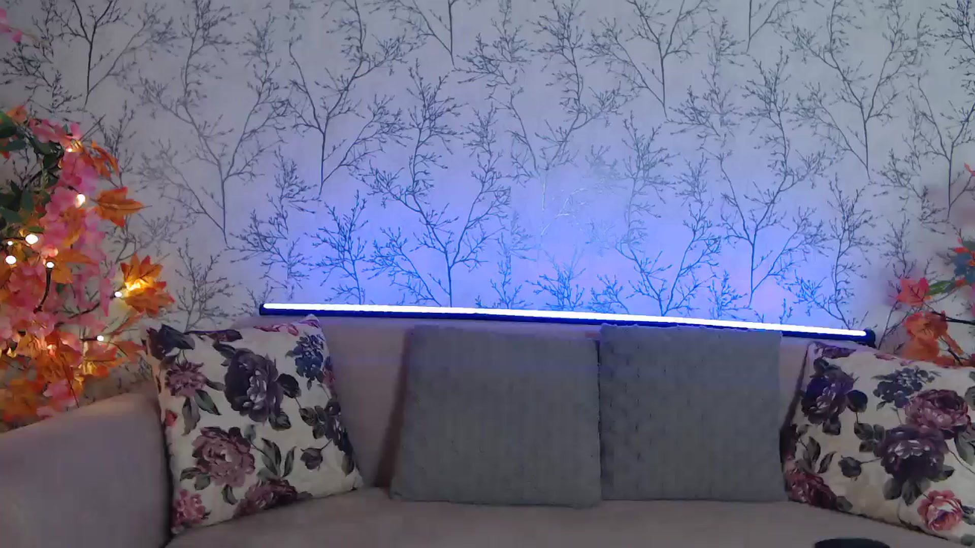 Gallery image thumbnail from HotCallia's myfreecams stream on, 02/13/2025, 08:46 image 8 of 20