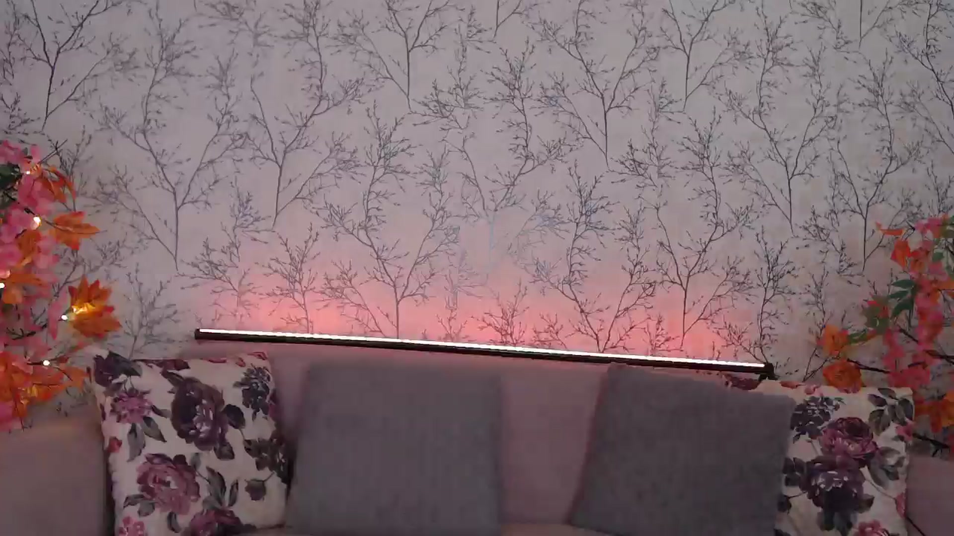 Gallery image thumbnail from HotCallia's myfreecams stream on, 02/17/2025, 09:25 image 20 of 20