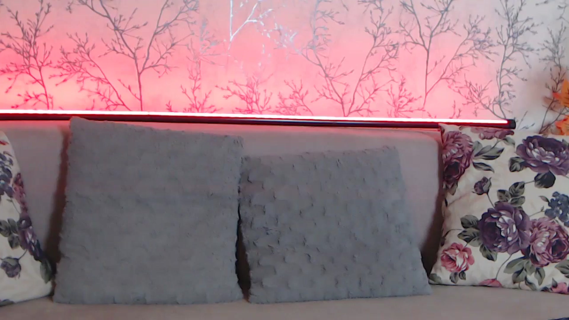 Gallery image thumbnail from HotCallia's myfreecams stream on, 02/20/2025, 07:15 image 19 of 20