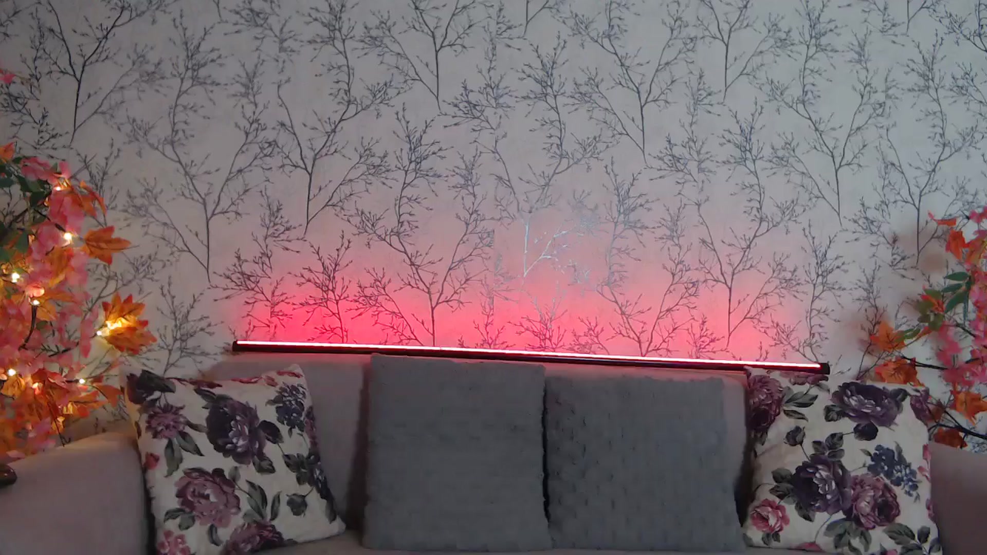 Gallery image thumbnail from HotCallia's myfreecams stream on, 02/20/2025, 10:20 image 7 of 20