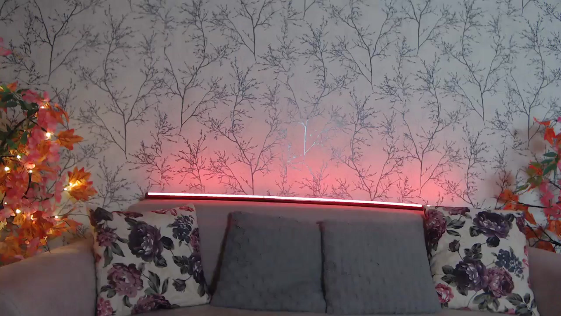 Gallery image thumbnail from HotCallia's myfreecams stream on, 03/01/2025, 08:00 image 9 of 20