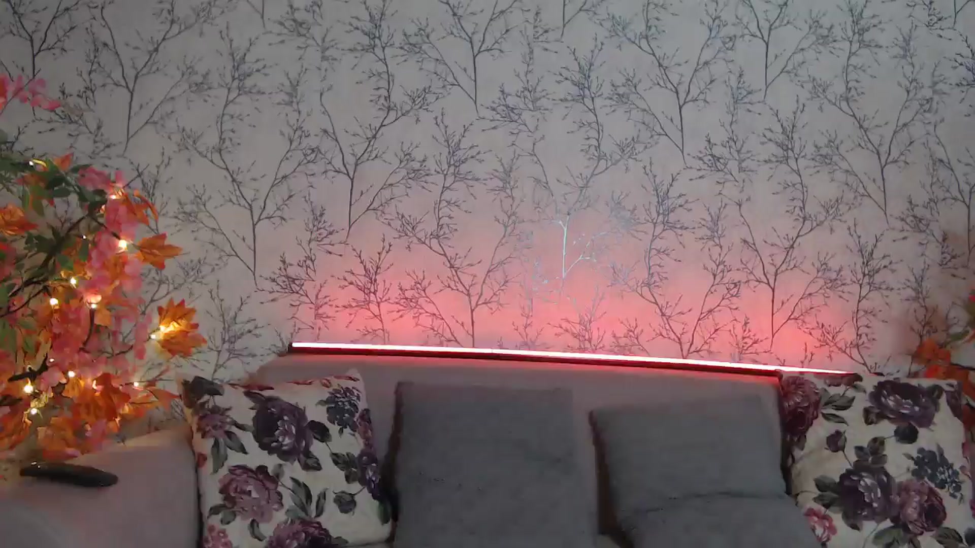 Gallery image thumbnail from HotCallia's myfreecams stream on, 03/03/2025, 07:37 image 17 of 20
