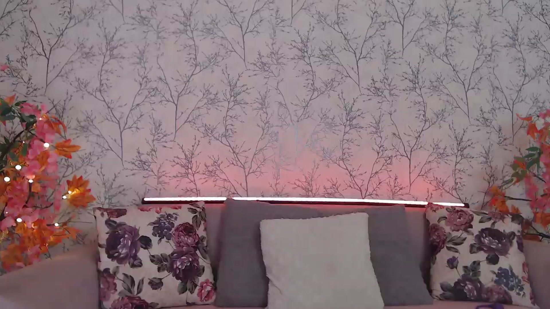 Gallery image thumbnail from HotCallia's myfreecams stream on, 03/04/2025, 08:59 image 5 of 20