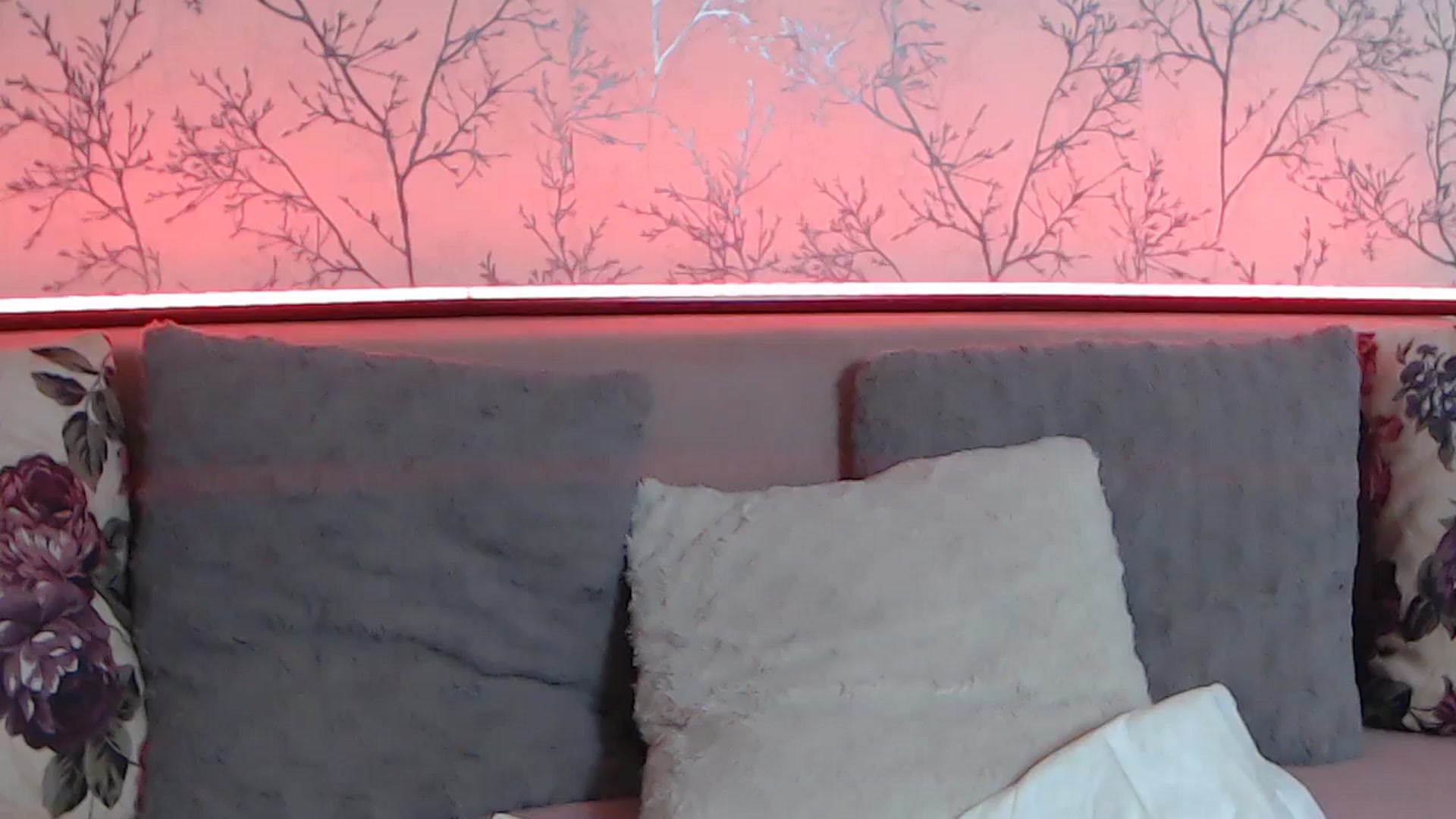 Gallery image thumbnail from HotCallia's myfreecams stream on, 03/24/2025, 08:31 image 19 of 20
