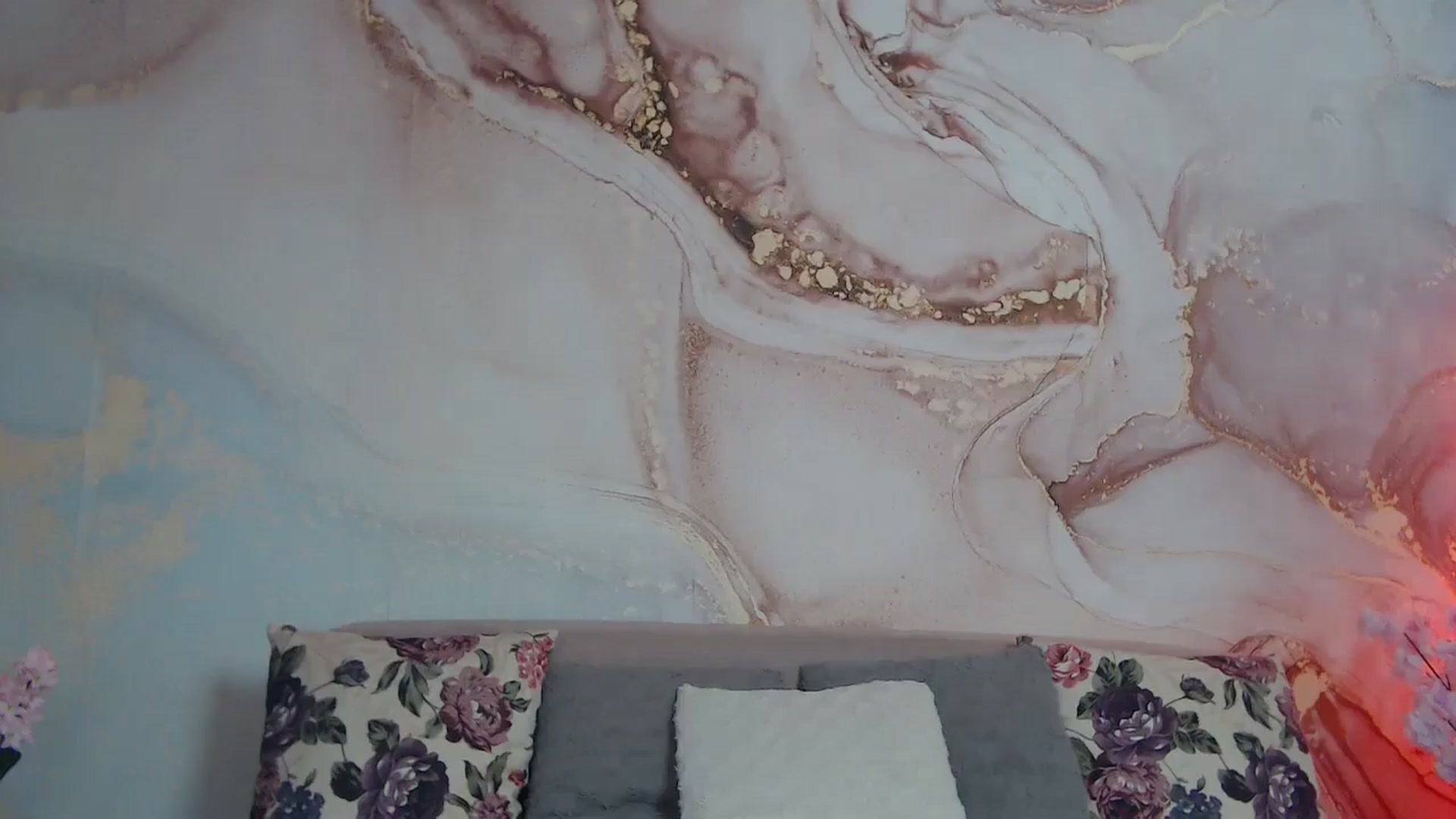 Gallery image thumbnail from HotCallia's myfreecams stream on, 04/28/2025, 13:37 image 10 of 20