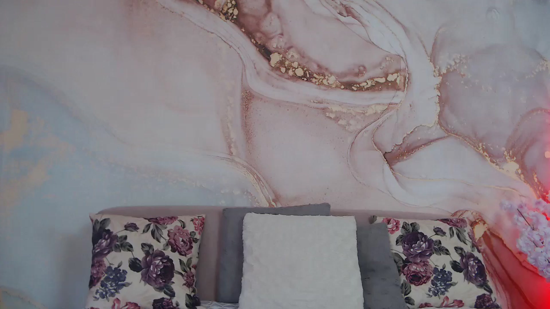 Gallery image thumbnail from HotCallia's myfreecams stream on, 04/29/2025, 07:57 image 5 of 20
