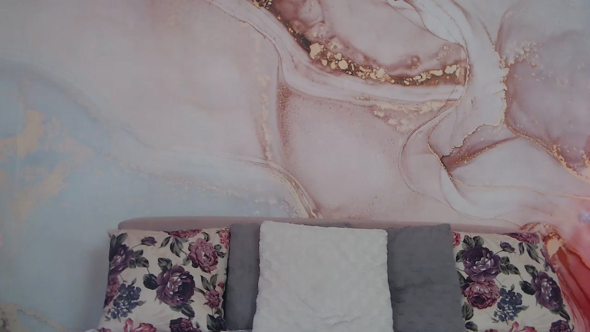 Gallery image thumbnail from HotCallia's myfreecams stream on, 04/30/2025, 07:10 image 16 of 20