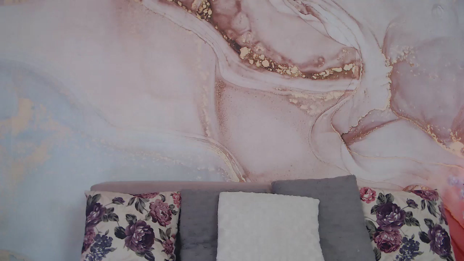 Gallery image thumbnail from HotCallia's myfreecams stream on, 04/30/2025, 08:47 image 11 of 20
