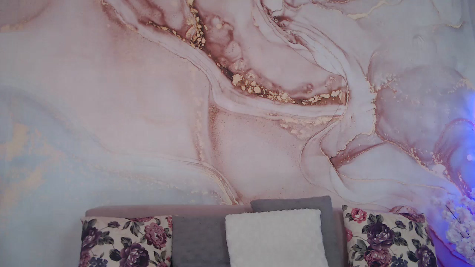 Gallery image thumbnail from HotCallia's myfreecams stream on, 05/02/2025, 07:28 image 20 of 20