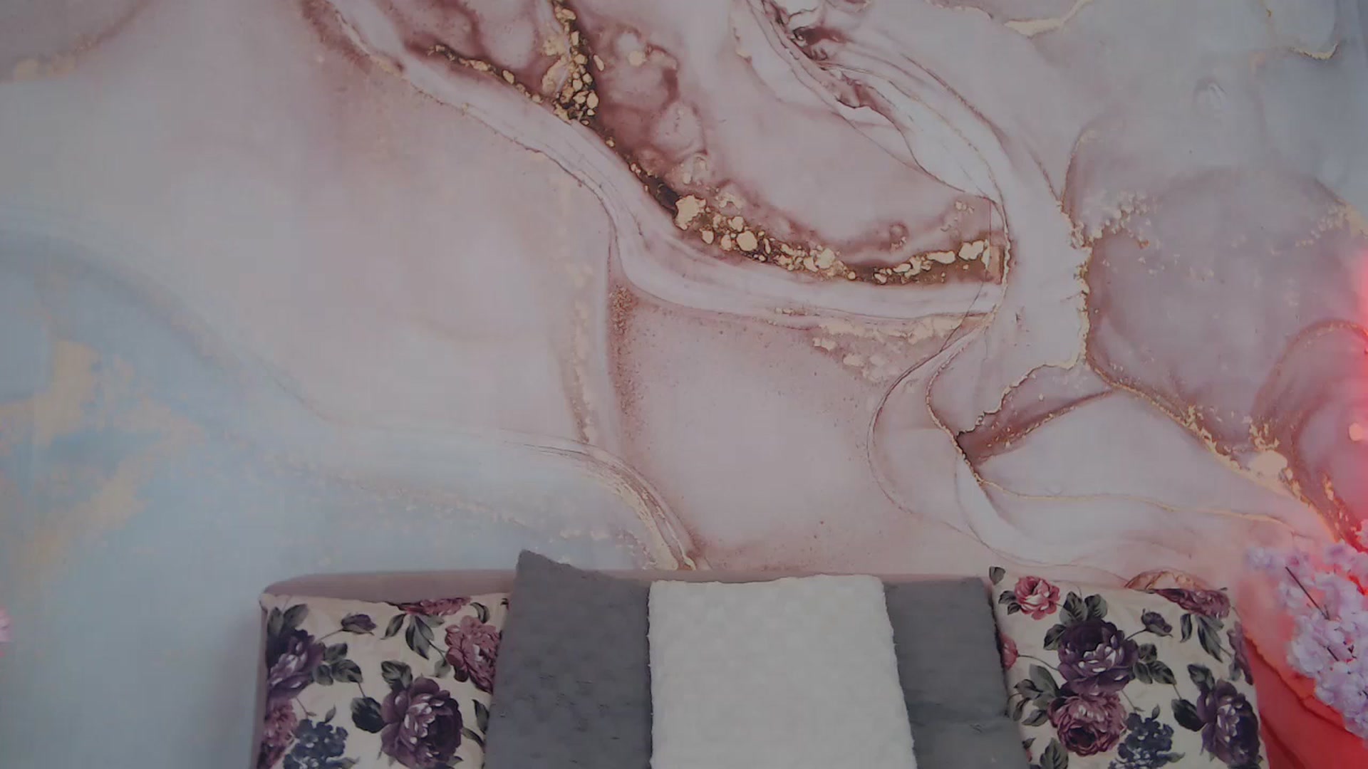Gallery image thumbnail from HotCallia's myfreecams stream on, 05/05/2025, 07:39 image 13 of 20